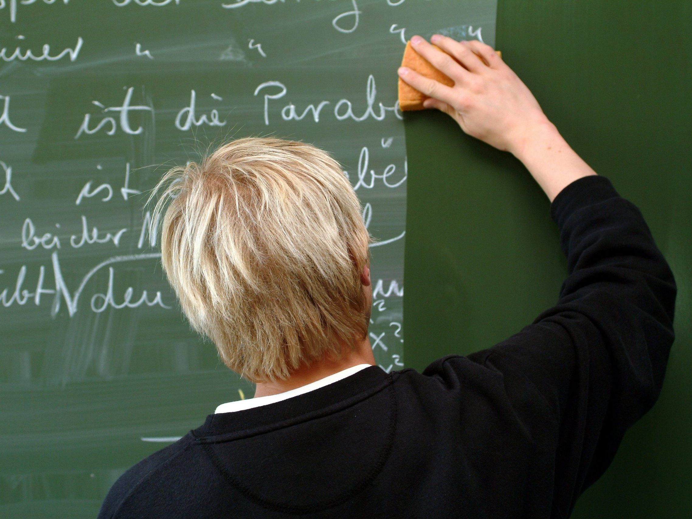 Laut Bildungsdirektion wird in jeder Klasse eine klassenführende Lehrkraft unterrichten. Laut Bildungsdirektion wird in jeder Klasse eine klassenführende Lehrkraft unterrichten.