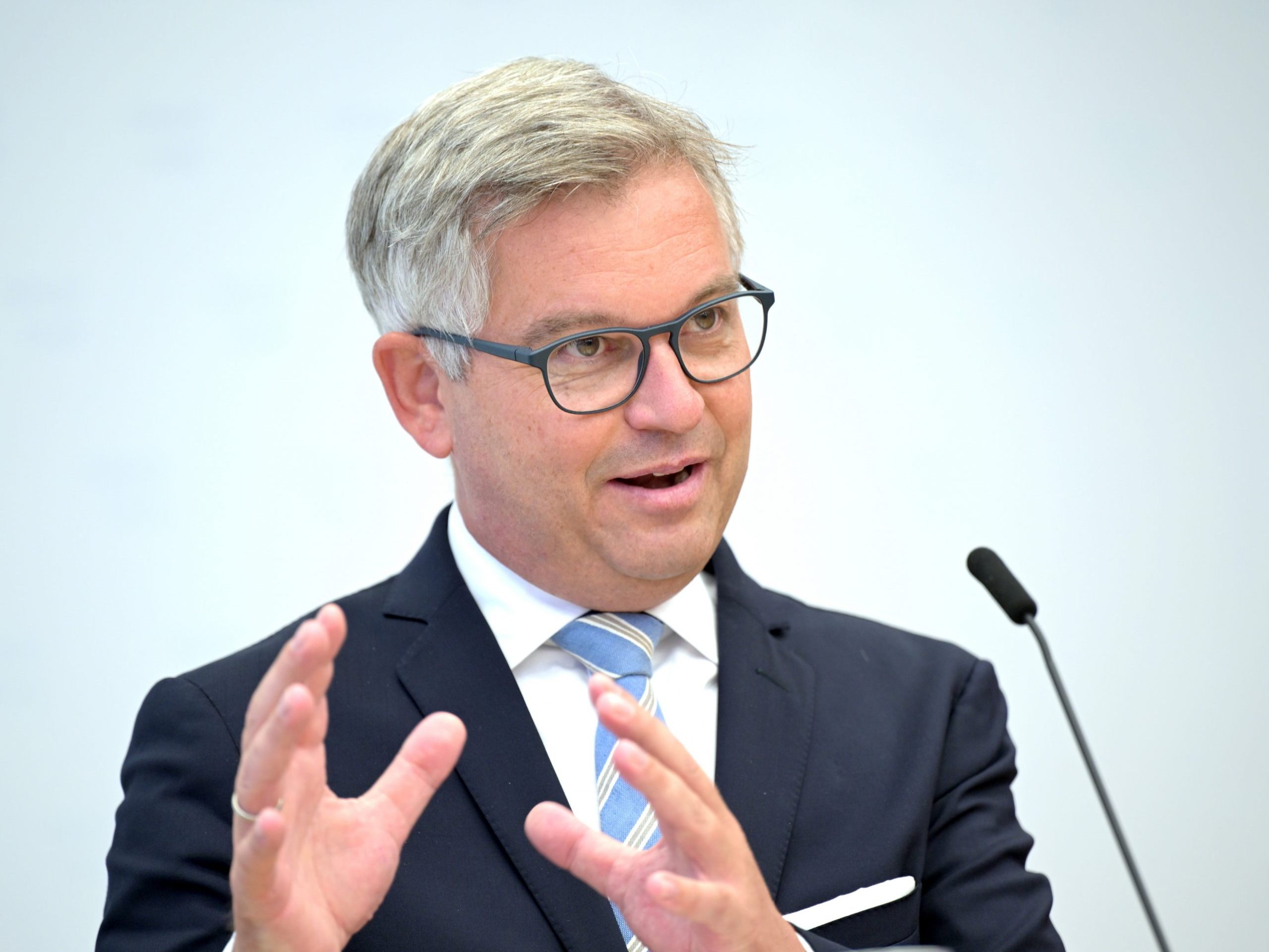 "Wir schließen das Kapitel COFAG", so Brunner. "Wir schließen das Kapitel COFAG", so Brunner.