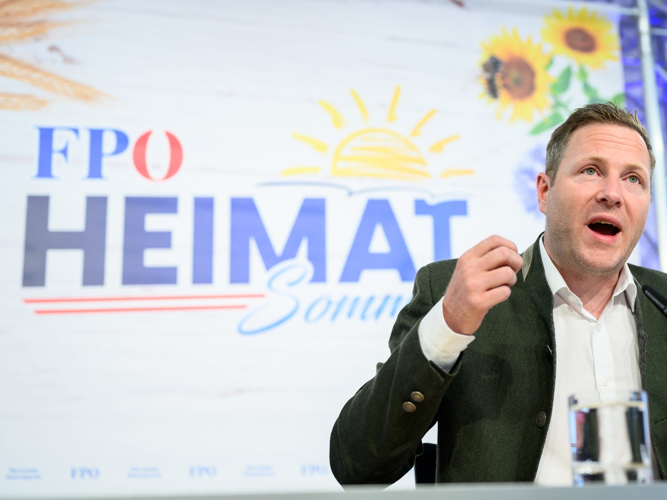 Die FPÖ will den "Lautstärkenregler hochdrehen". Die FPÖ will den "Lautstärkenregler hochdrehen".