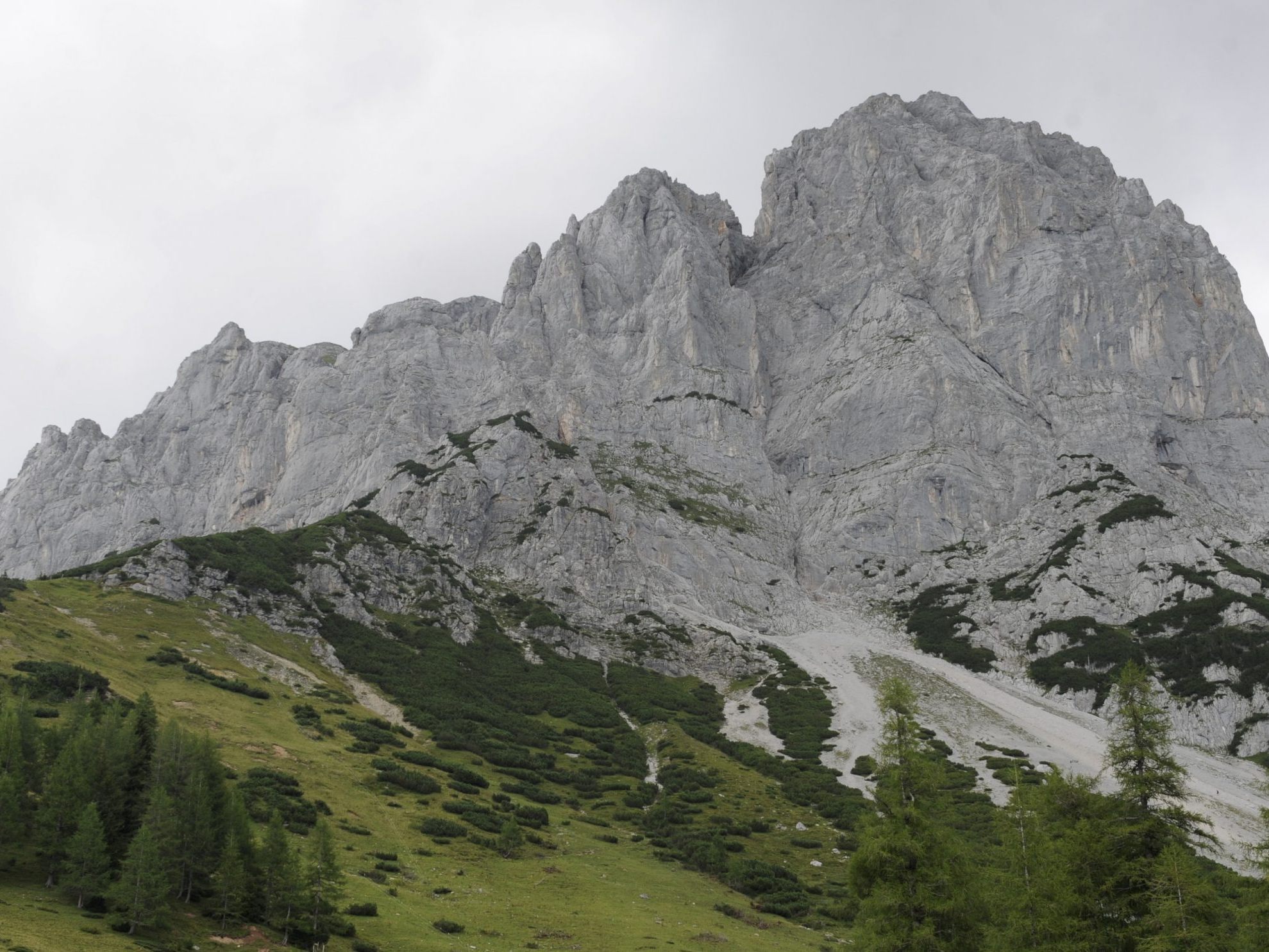Hell hatte heuer den Literaturpreis des Landes Steiermark erhalten. Hell hatte heuer den Literaturpreis des Landes Steiermark erhalten.