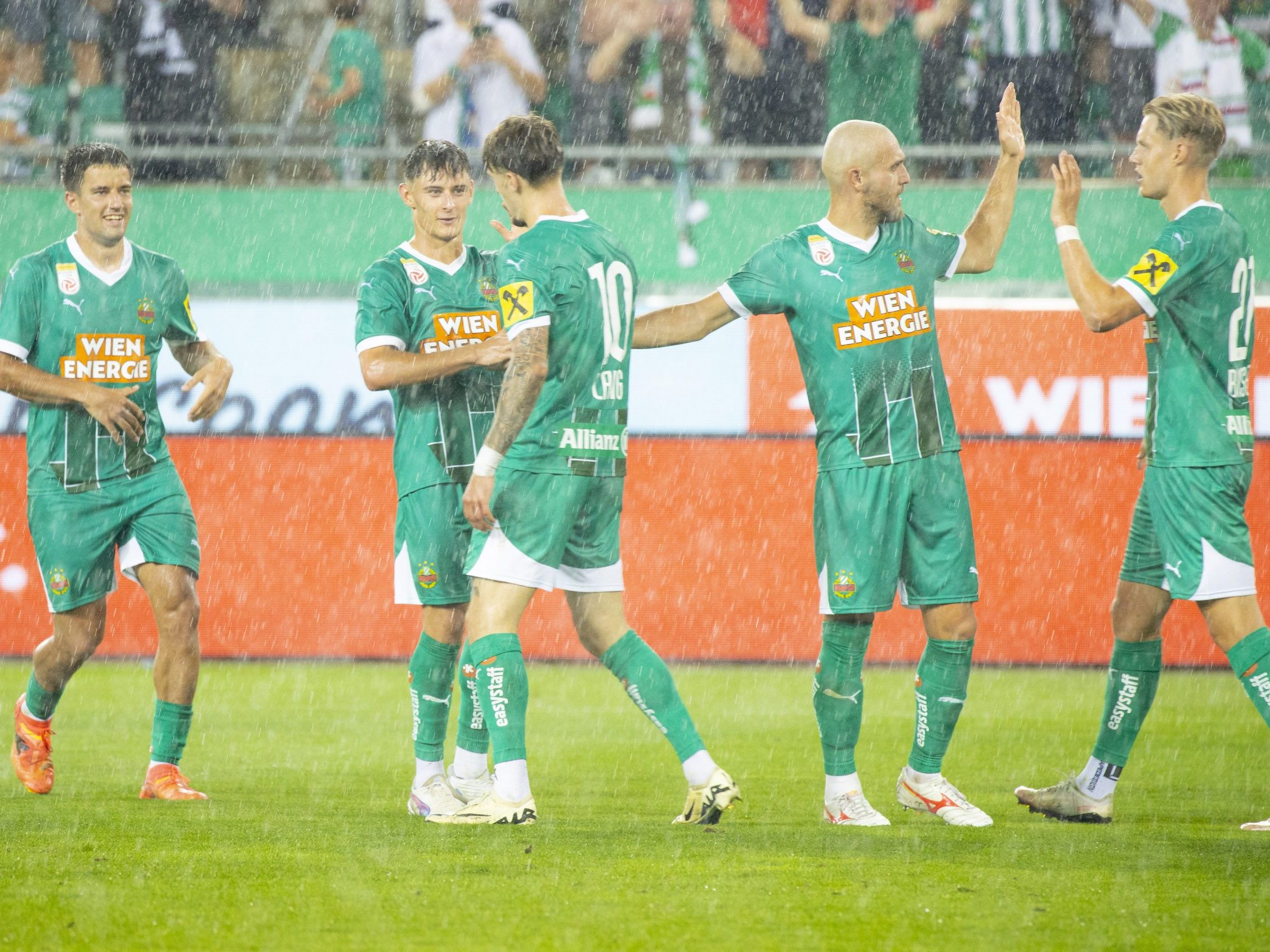 Rapid Wien schaffte es in die dritte EL-Qualifikationsrunde.