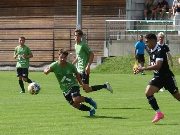 Das Duell Andelsbuch gegen Schwarzenberg gab es kürzlich schon im Wäldercup. Das Duell Andelsbuch gegen Schwarzenberg gab es kürzlich schon im Wäldercup.