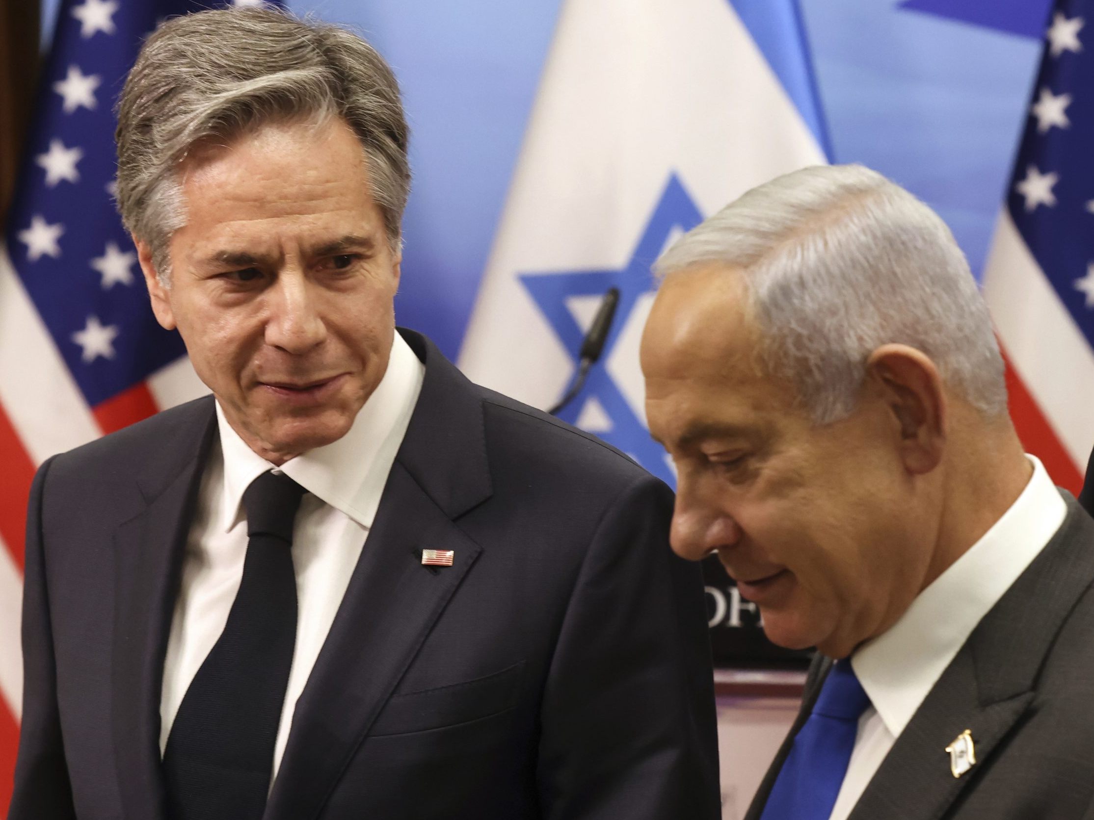 Antony Blinken und Benjamin Netanyahu gemeinsam bei einem Treffen in Jerusalem (2023).