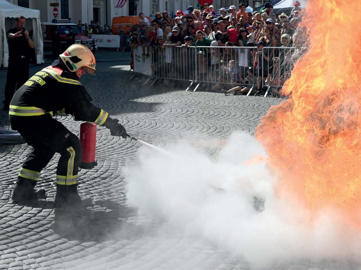 Das 34. Feuerwehrfest findet vom 6. bis 8. September statt. Das 34. Feuerwehrfest findet vom 6. bis 8. September statt.