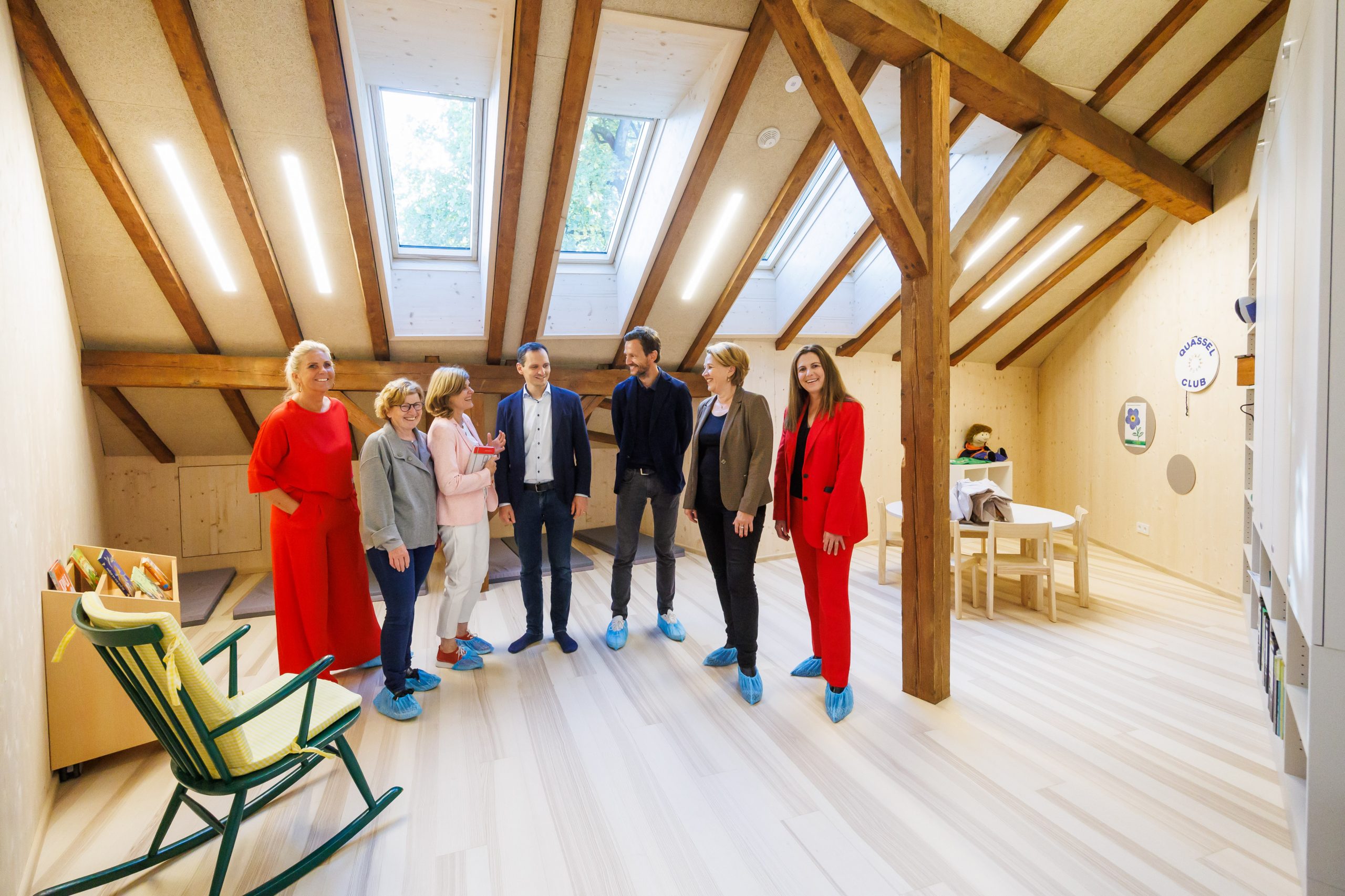 Besichtigung des Kindergartens. Besichtigung des Kindergartens.
