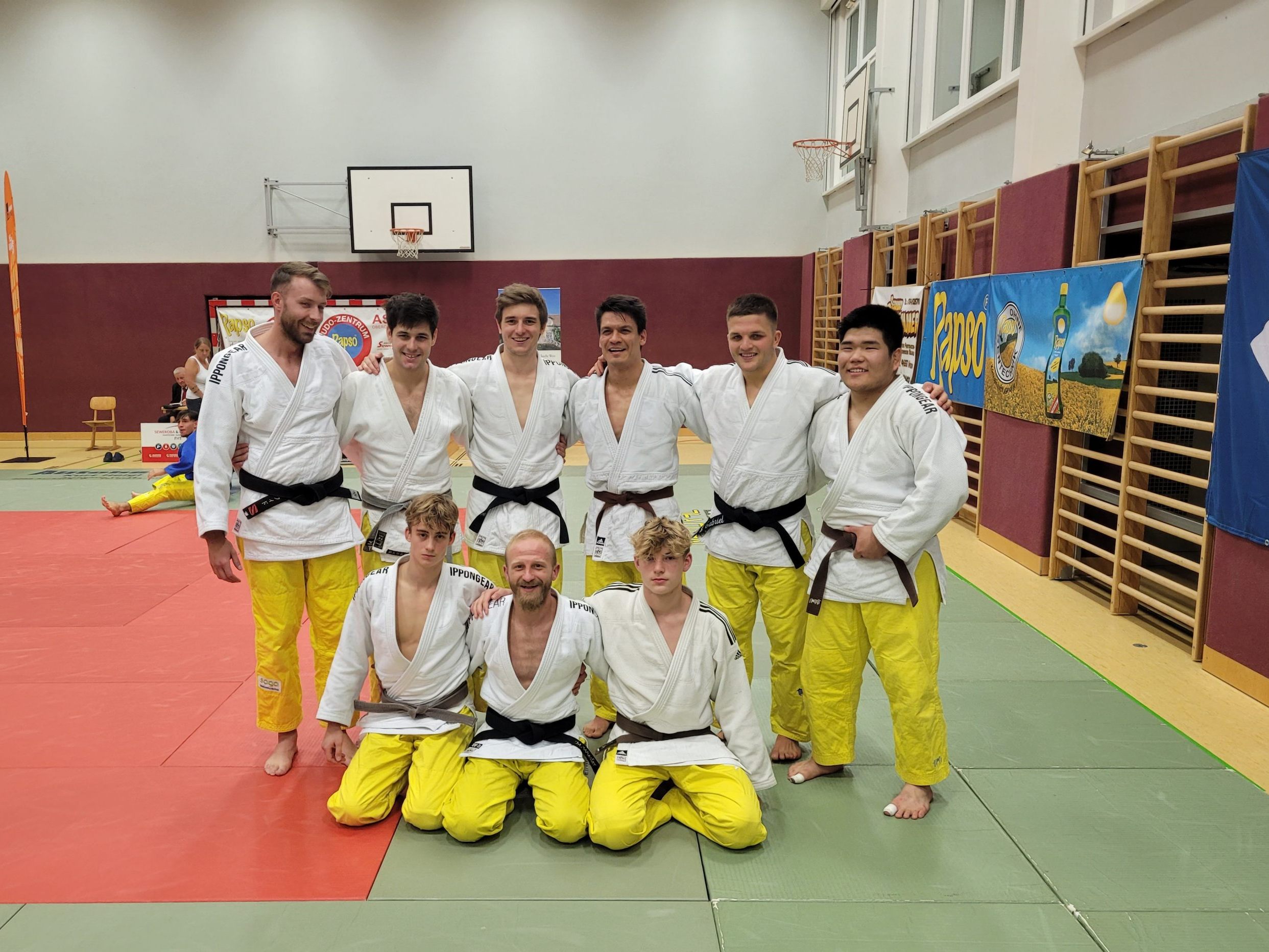 Mit einer 6:8-Niederlage unterlagen die Dornbirner Judokas knapp, erreichten aber trotzdem das Semifinale. Mit einer 6:8-Niederlage unterlagen die Dornbirner Judokas knapp, erreichten aber trotzdem das Semifinale.