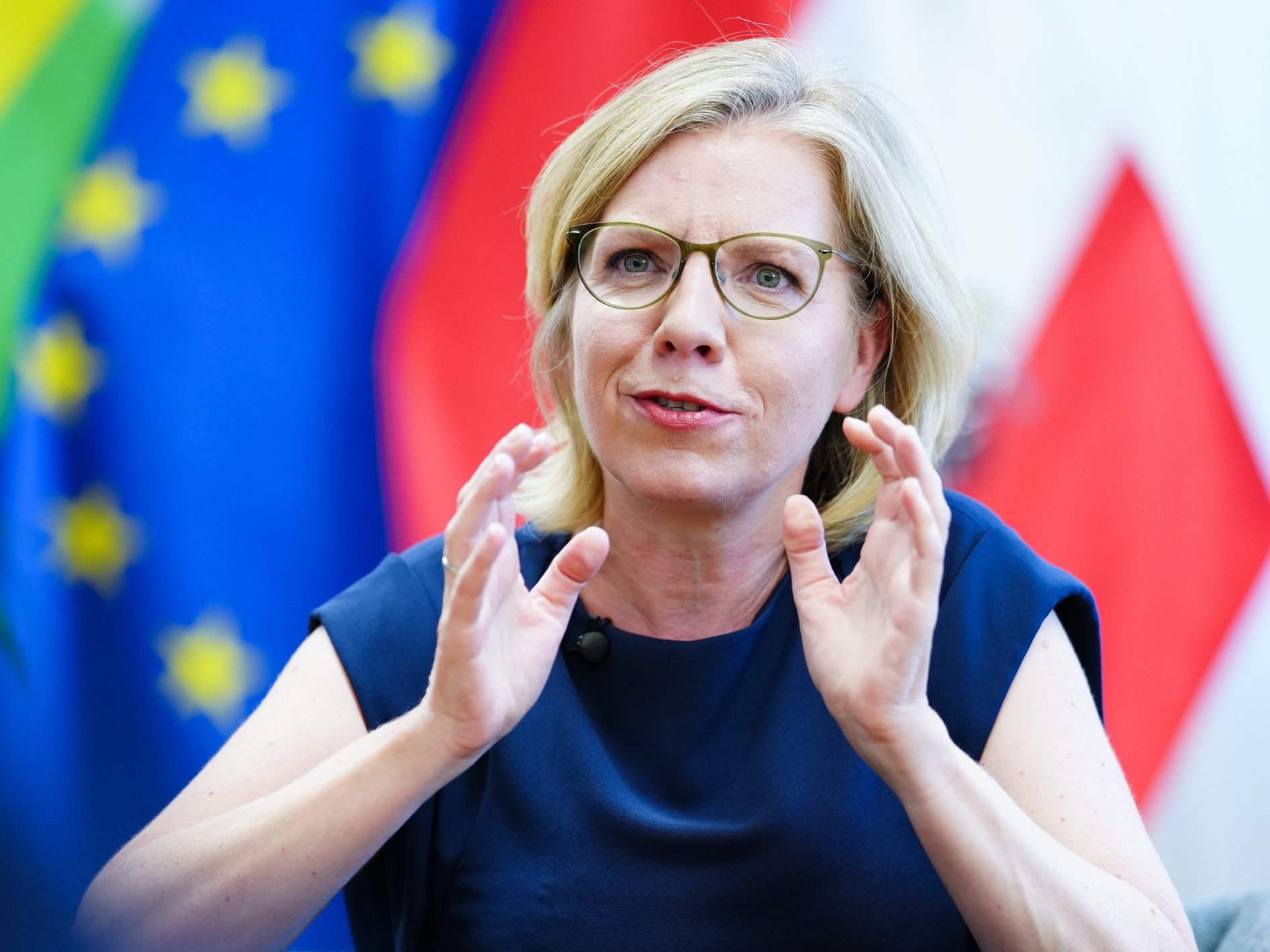 Das Klimaschutzministerium fürdert den natürlichen Hochwasserschutz. Das Klimaschutzministerium fürdert den natürlichen Hochwasserschutz.