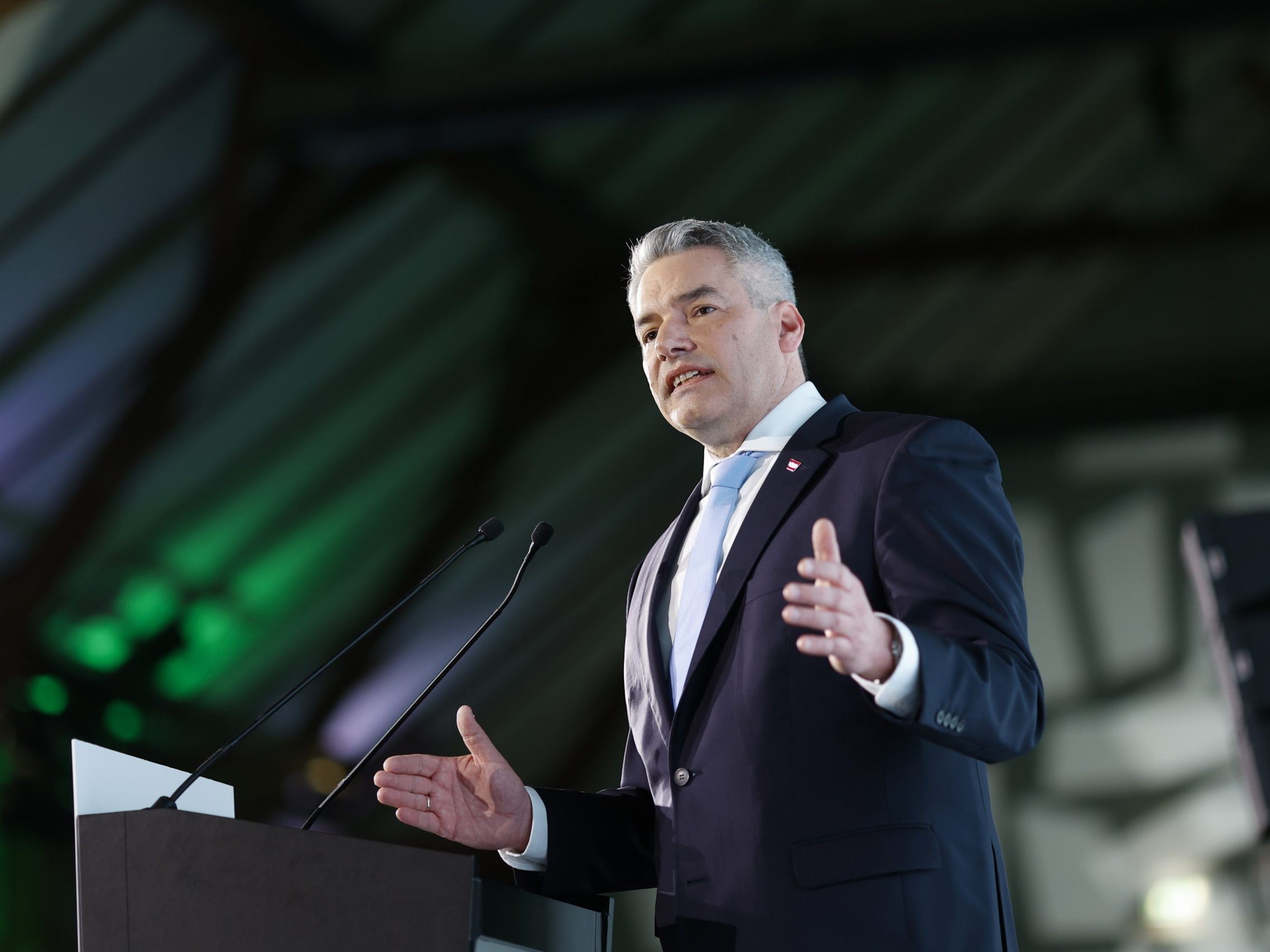Den ÖVP-Wahlkampfauftakt vor der Nationalratswahl gibt es ab 10.30 Uhr im Live-Stream. Den ÖVP-Wahlkampfauftakt vor der Nationalratswahl gibt es ab 10.30 Uhr im Live-Stream.