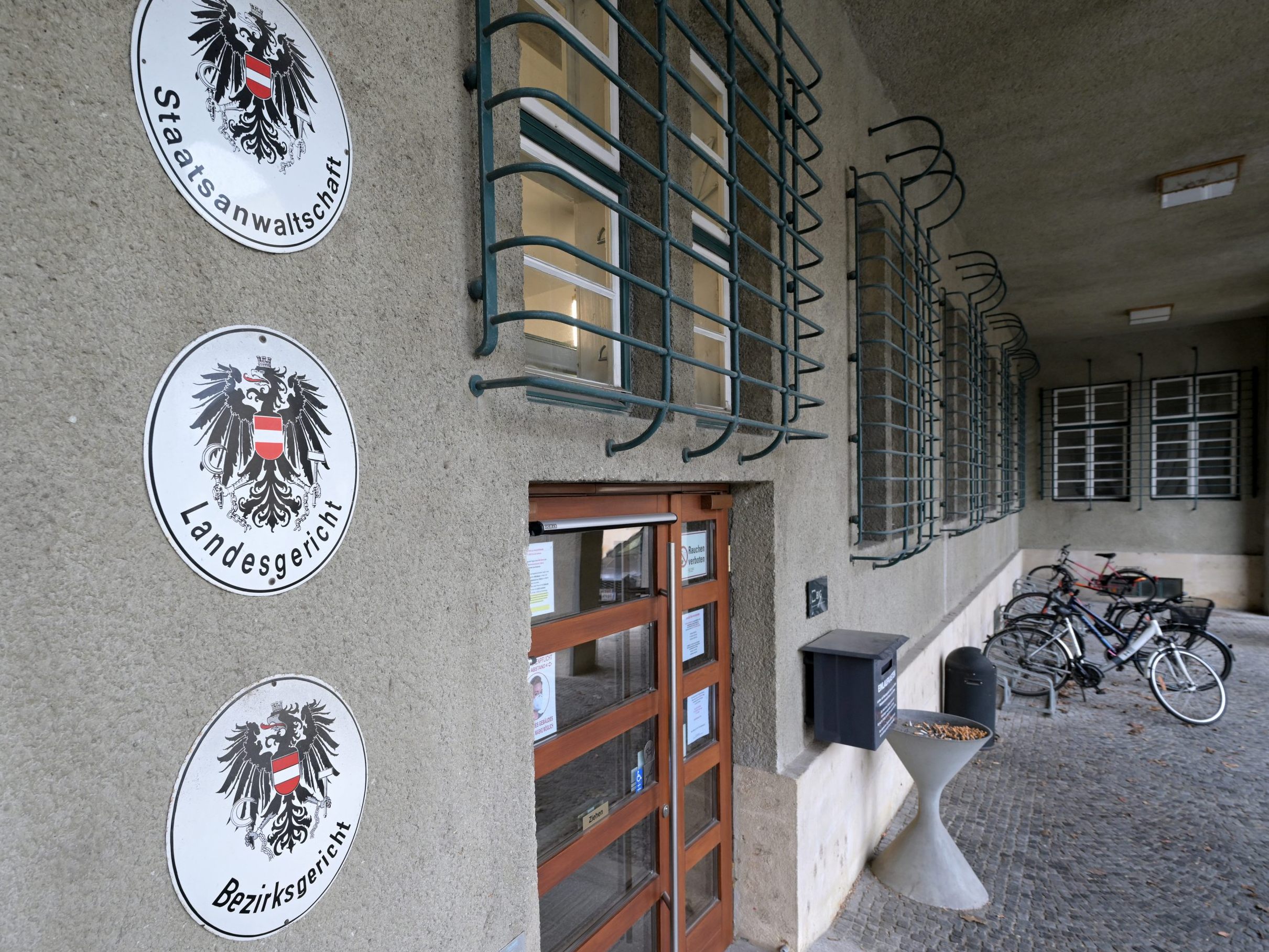 Am Landesgericht Krems startet der Prozess gegen den Mediziner.