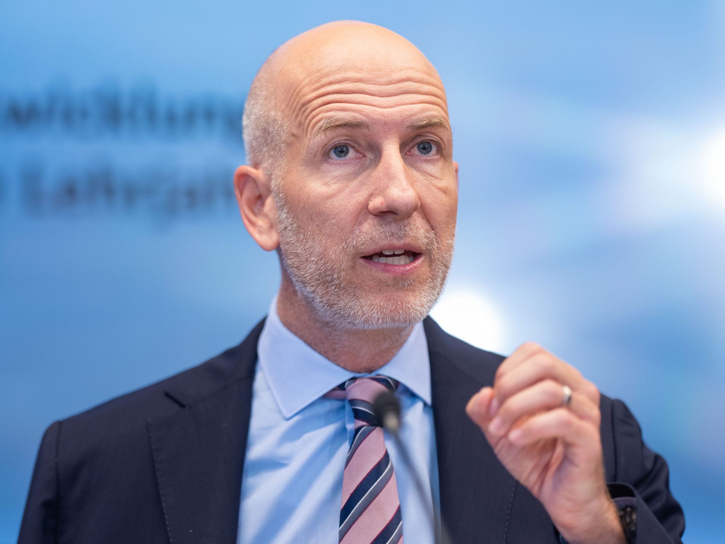 Kurzarbeit für geschädigte Firmen ist ab sofort möglich.