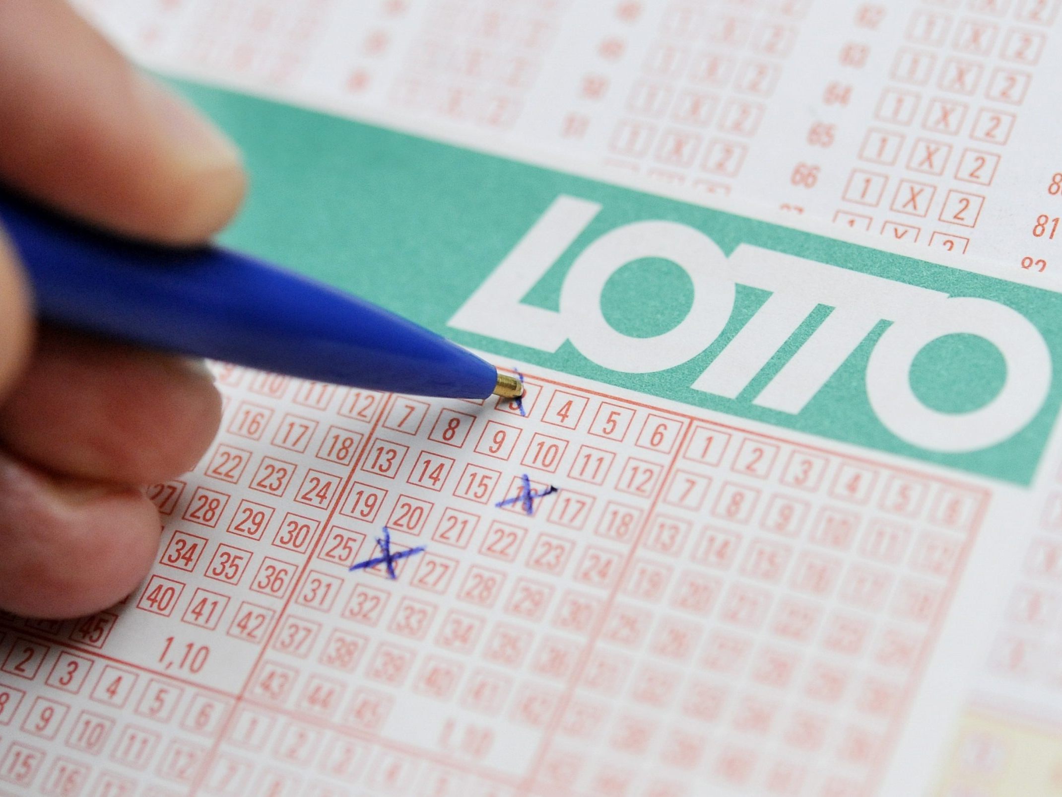 Am Mittwoch geht es um einen Dreifachjackpot mit 4 Mio. Euro. Am Mittwoch geht es um einen Dreifachjackpot mit 4 Mio. Euro.