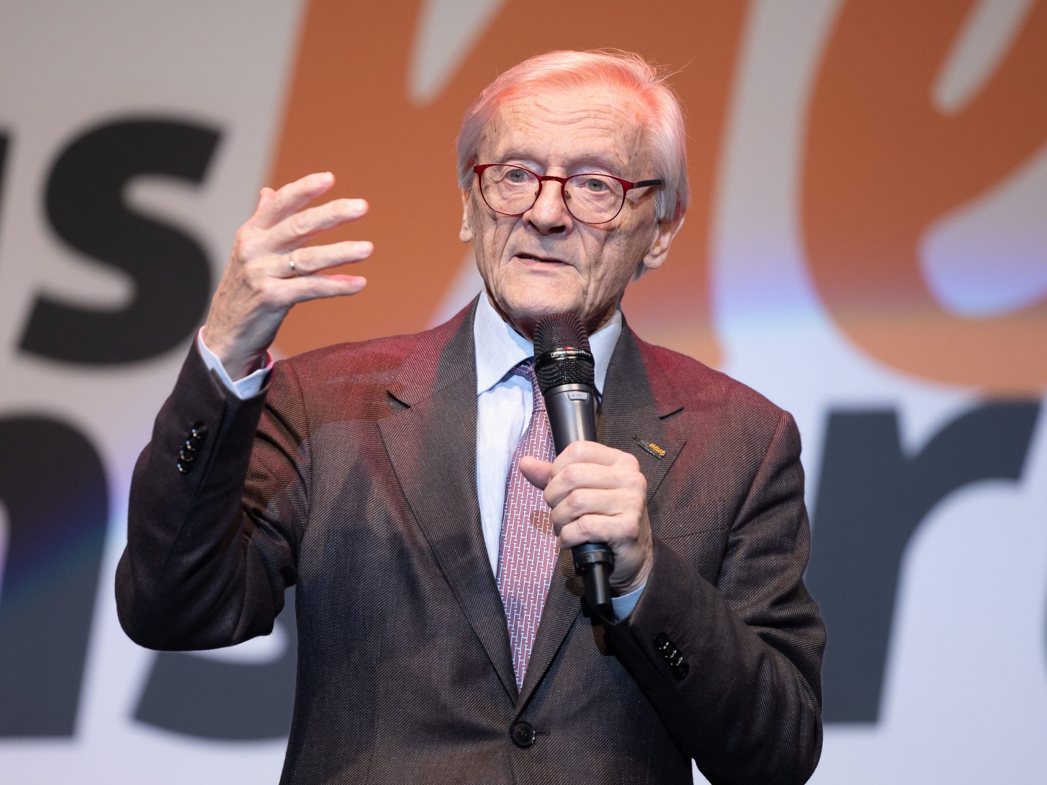 Für Schüssel sind Kompromissfähigkeit und Wille zur Führung wichtig. Für Schüssel sind Kompromissfähigkeit und Wille zur Führung wichtig.