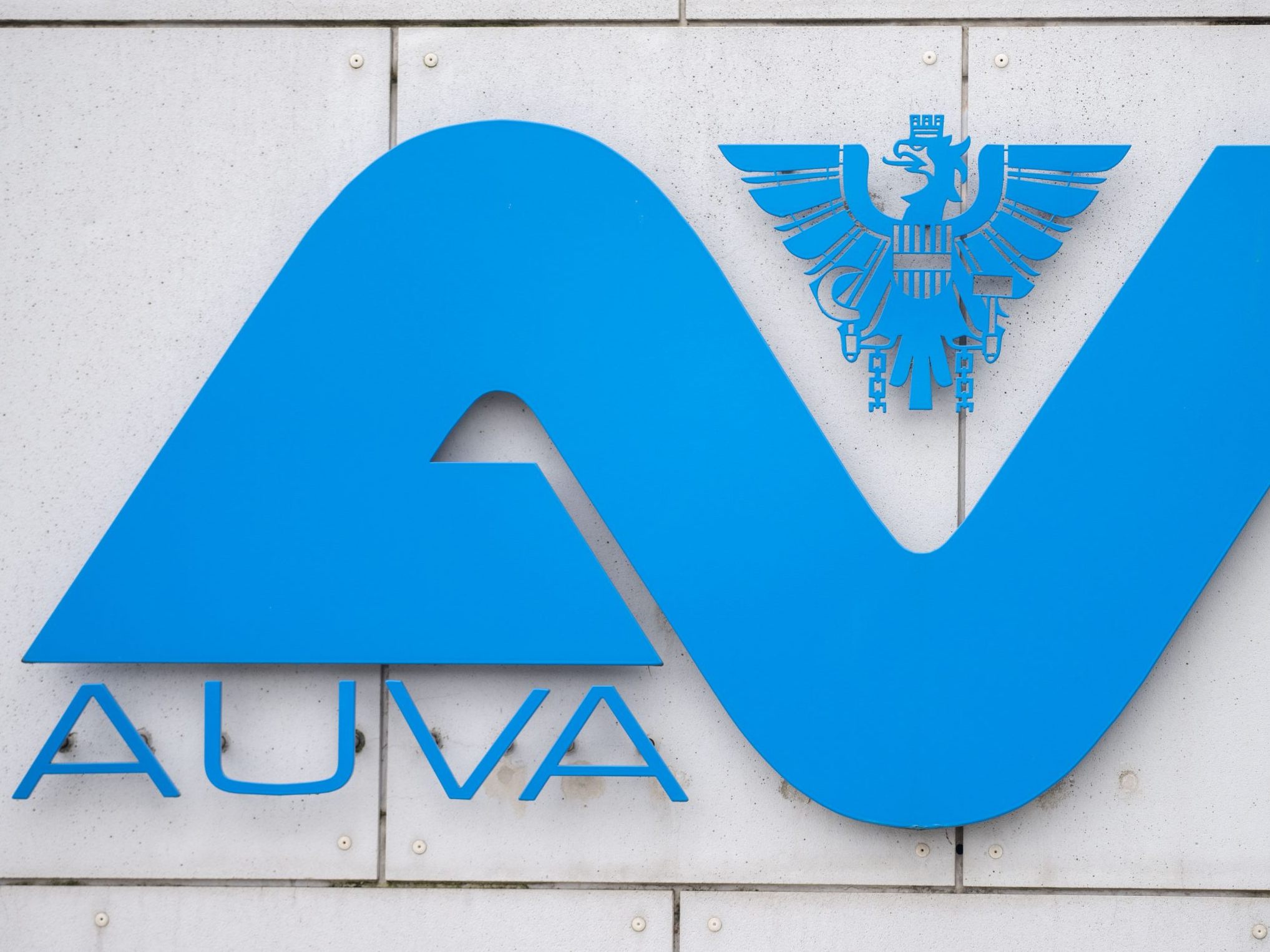 Helfende Personen sind laut der AUVA versichert. Helfende Personen sind laut der AUVA versichert.
