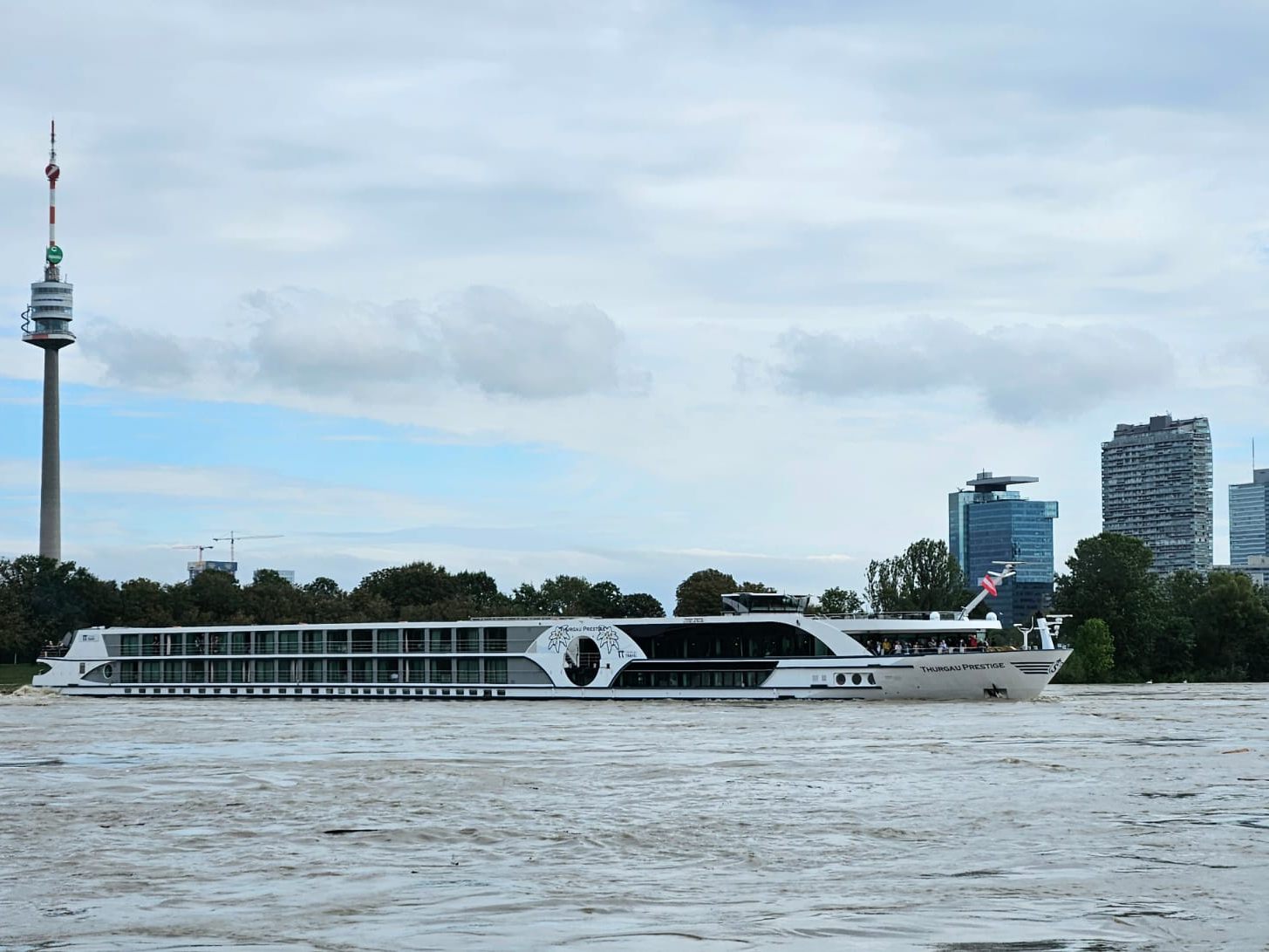 Die MS Thurgau Prestige musste am Samstag auf Anweisung der Schifffahrtsaufsicht Wien in Wien Nussdorf anlegen.