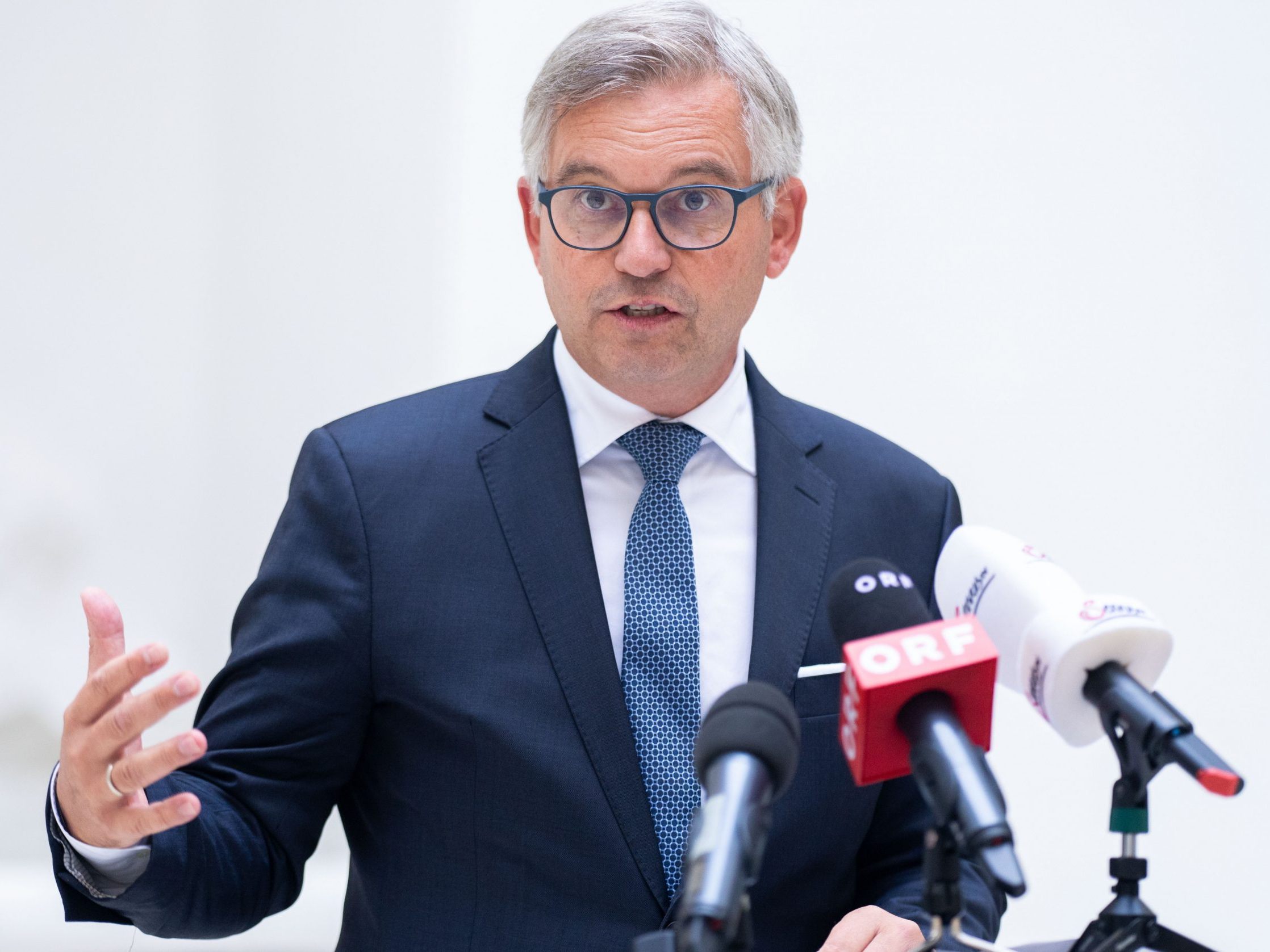 Vernichtend fiel hingegen die Einschätzung der Opposition aus. Vernichtend fiel hingegen die Einschätzung der Opposition aus.