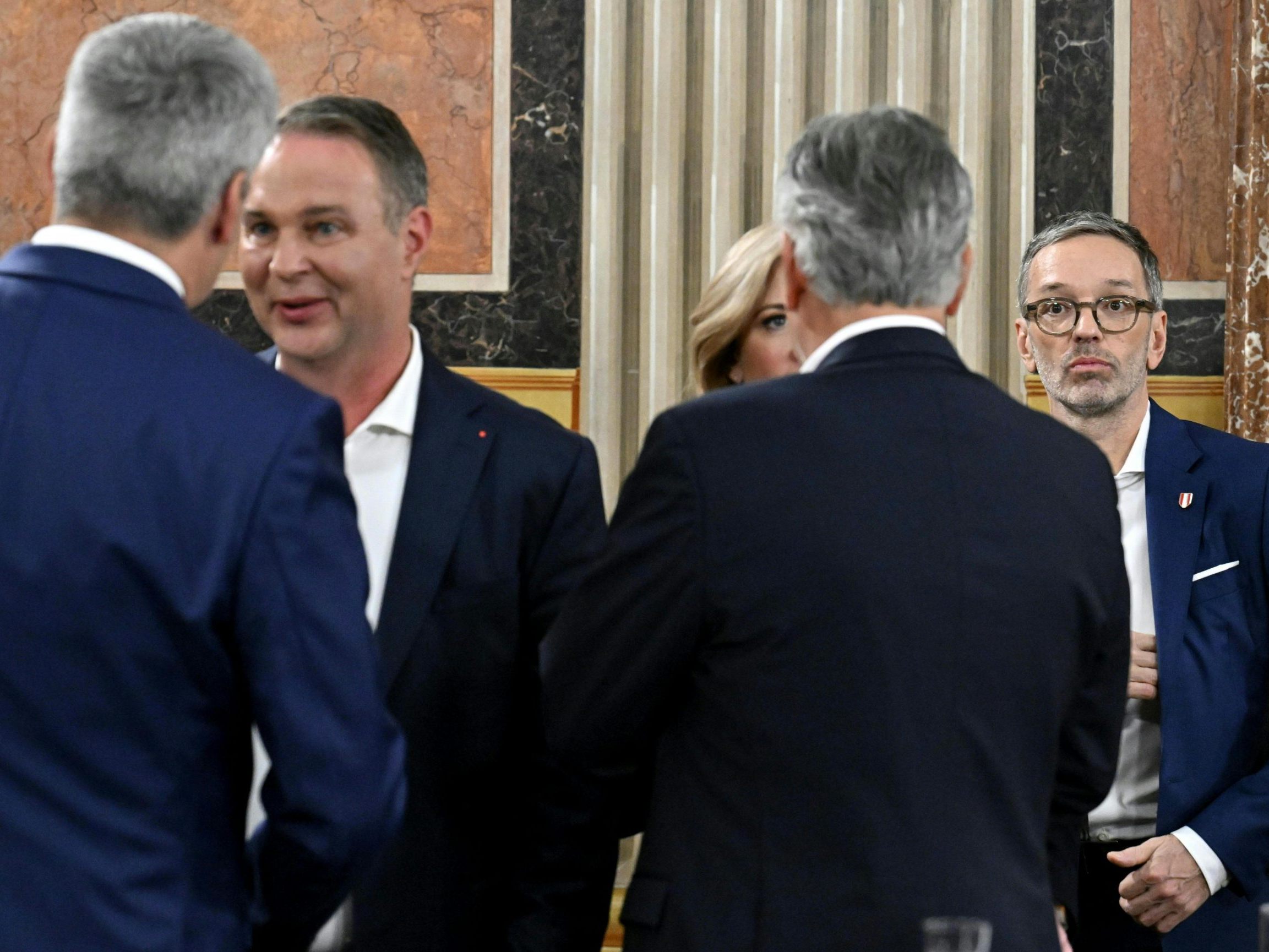 Bislang lehnten alle Parteichefs eine Koalition mit Kickl ab. Bislang lehnten alle Parteichefs eine Koalition mit Kickl ab.