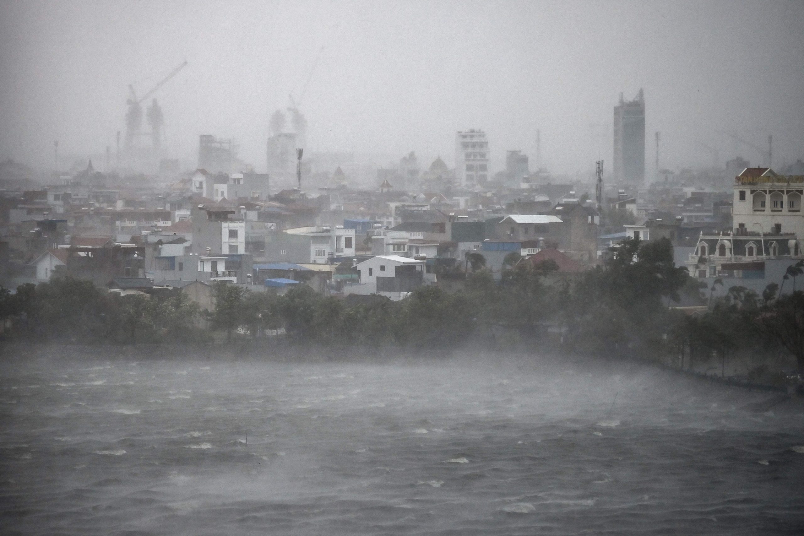 ©AP; AFP; REUTERS