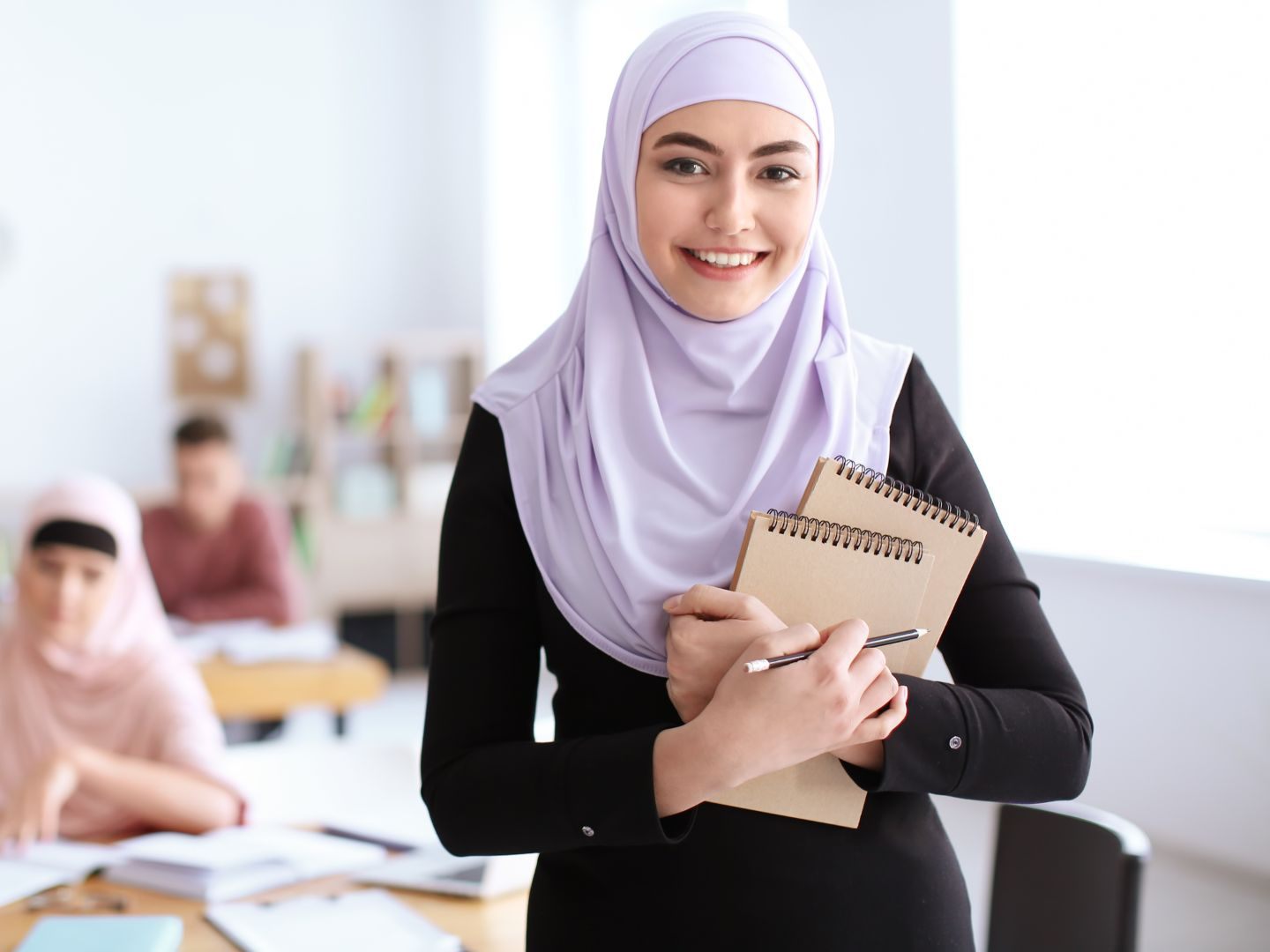 Die ersten Kurse für anerkannte Flüchtlinge starten bereits jetzt. Die ersten Kurse für anerkannte Flüchtlinge starten bereits jetzt.