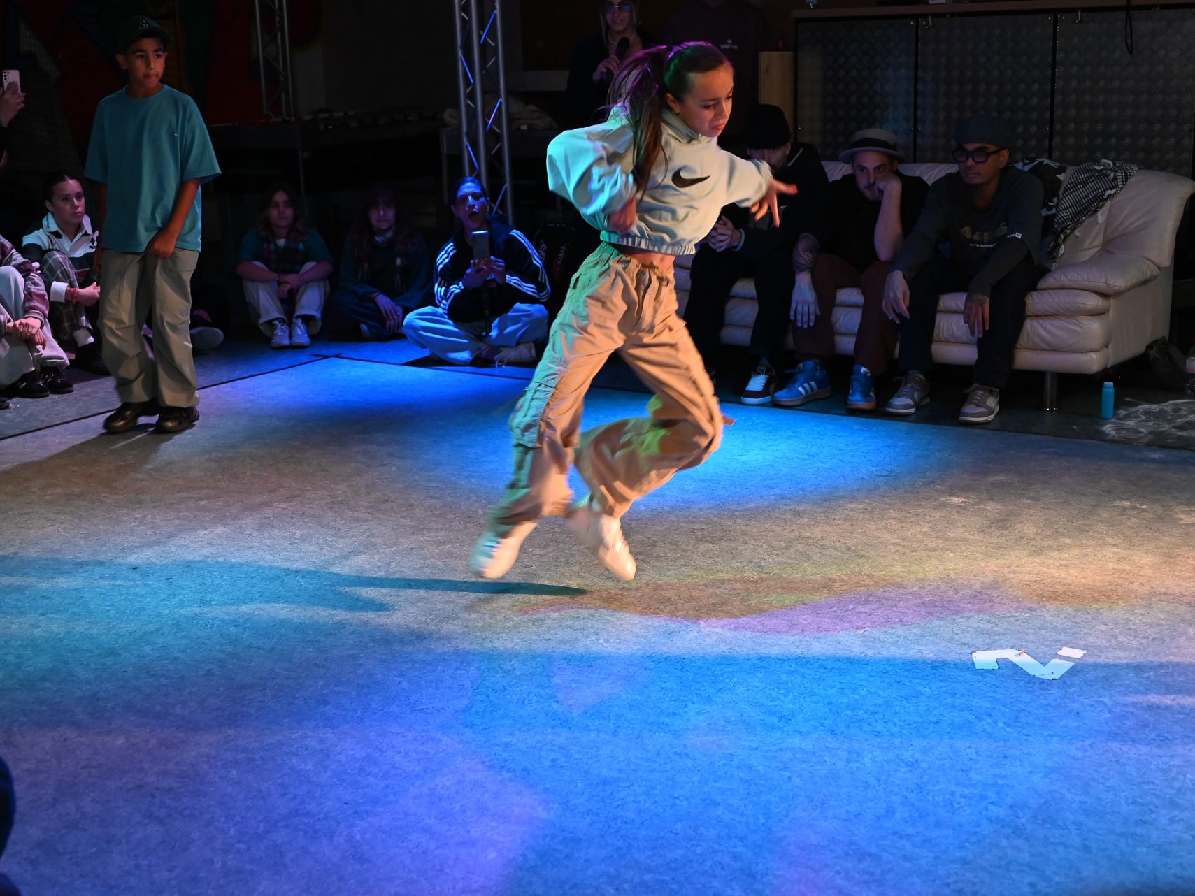 Am Wochenende fand im Culture Factor Y ein Allstyle Dance Battle an. Auch viele Kinder nutzten die Chance und traten gegeneinander an. Am Wochenende fand im Culture Factor Y ein Allstyle Dance Battle an. Auch viele Kinder nutzten die Chance und traten gegeneinander an.