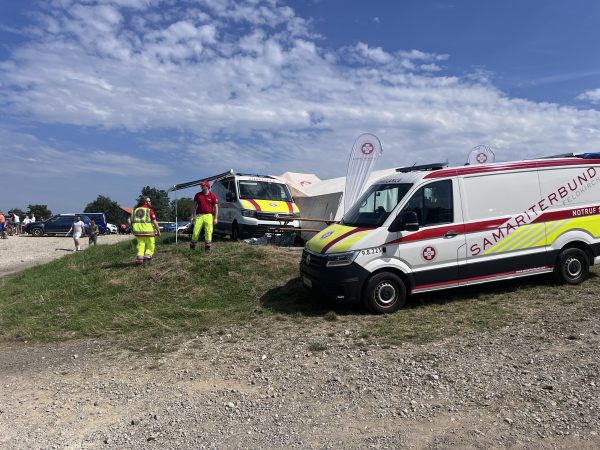 Zwei Schwerverletzte bei Crossrennen in Möggers