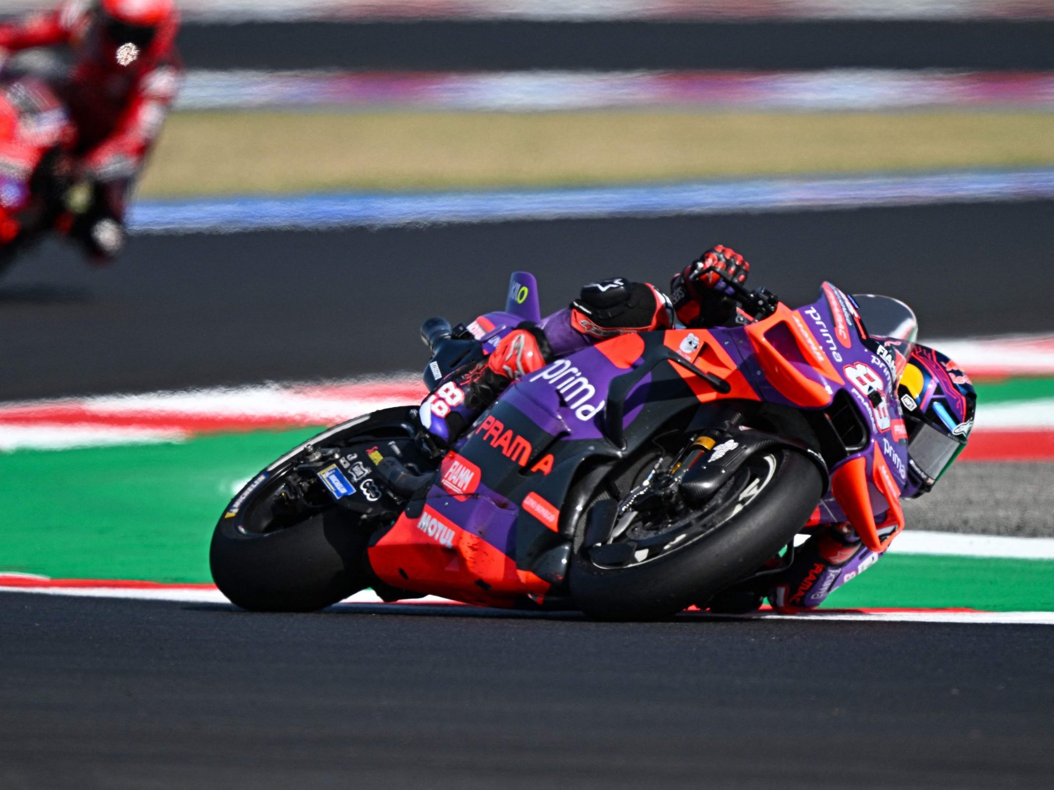 Jorge Martin gewinnt den Sprint in Misano.