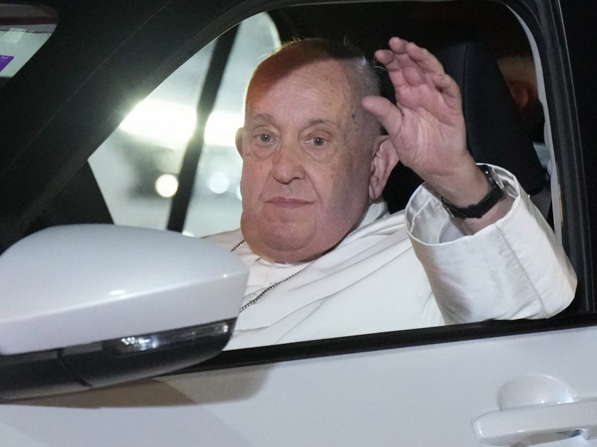 Indonesische Behörden haben nach eigenen Angaben ein Attentat auf Papst Franziskus verhindert. Indonesische Behörden haben nach eigenen Angaben ein Attentat auf Papst Franziskus verhindert.