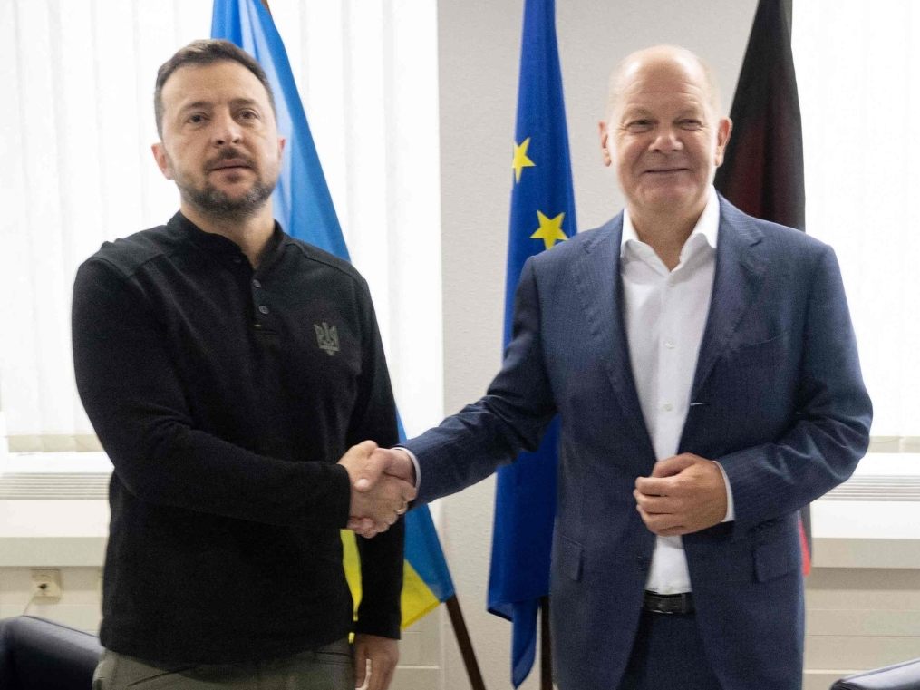 Der deutsche Bundeskanzler Olaf Scholz will bei den Waffenlieferungen in die Ukraine nicht nachlassen. Der deutsche Bundeskanzler Olaf Scholz will bei den Waffenlieferungen in die Ukraine nicht nachlassen.