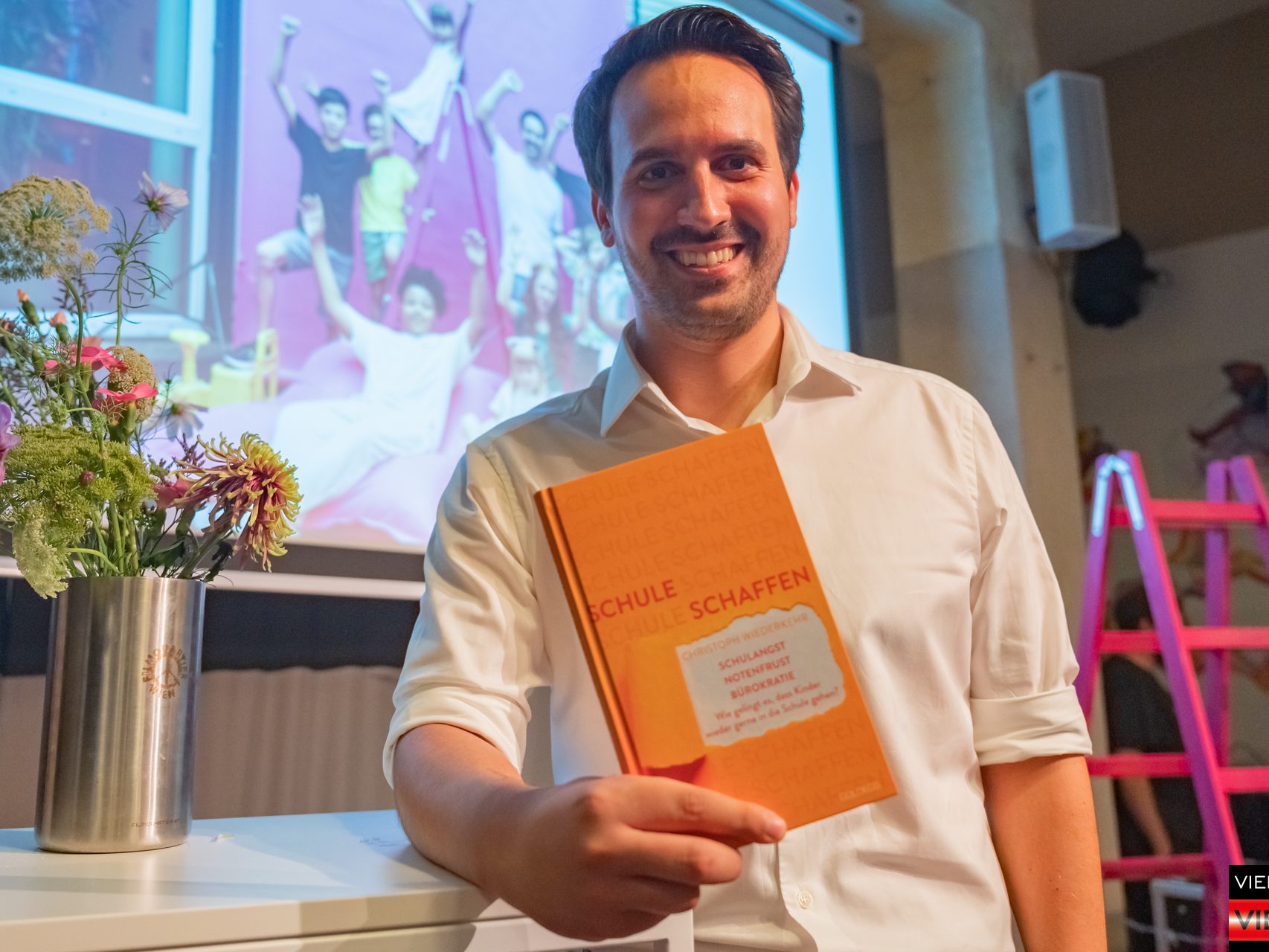 04092024 Buchpräsentation -Schule schaffen- von Christoph Wiederkehr