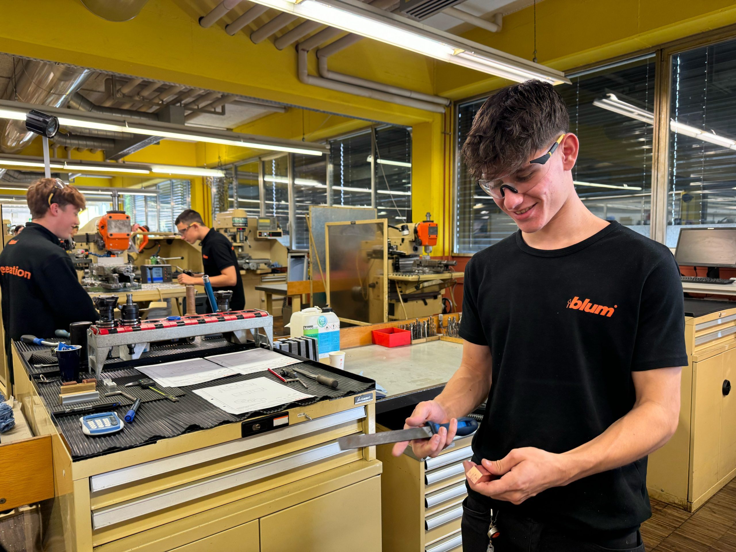 Noah Vetter hat im September seine Lehre bei Blum gestartet. Das Arbeiten macht ihm Spaß. Noah Vetter hat im September seine Lehre bei Blum gestartet. Das Arbeiten macht ihm Spaß.