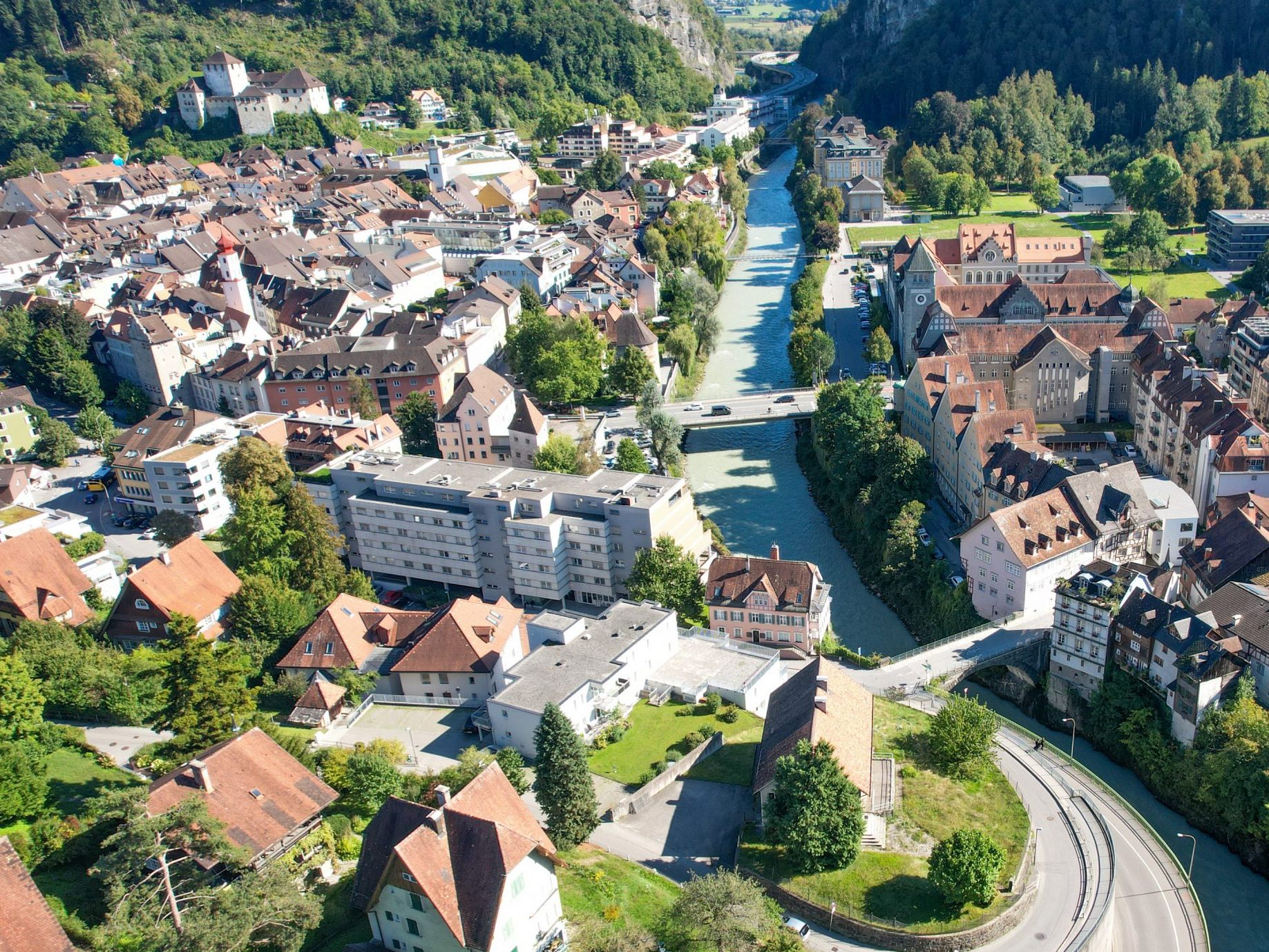 In Feldkirch verlangt ein Vermieter 440 Euro für ein 13 m² großes Zimmer.