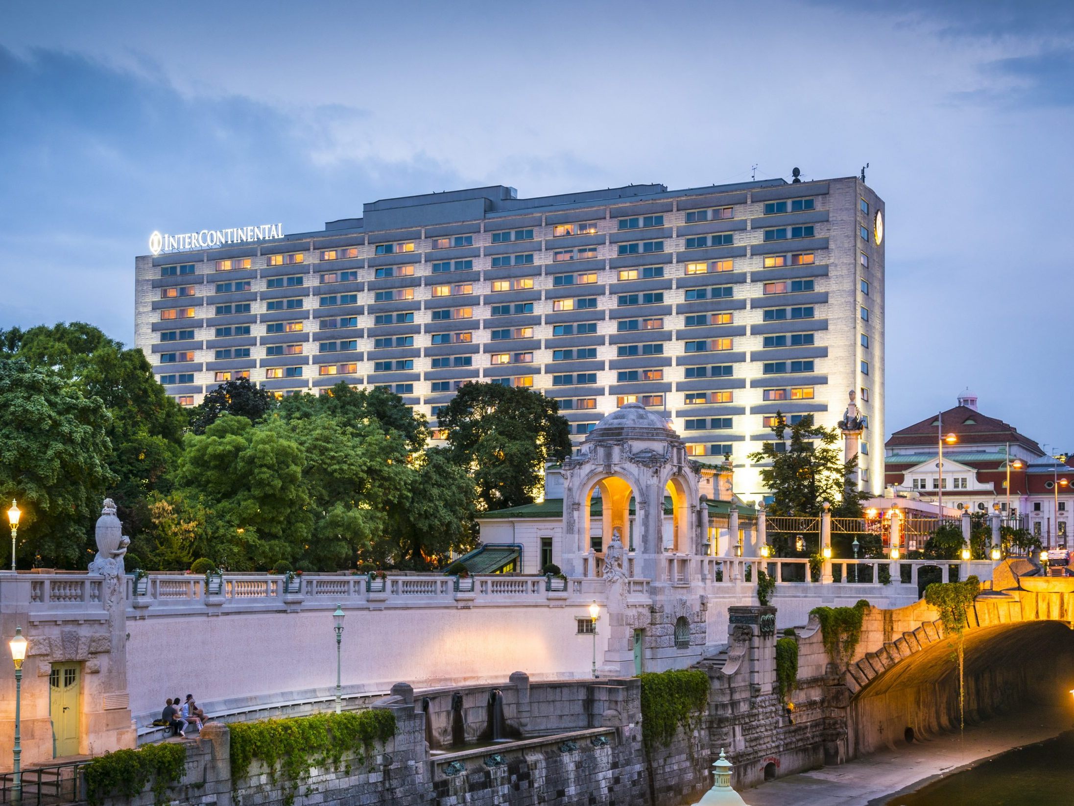 60 Jahre InterContinental Wien. 60 Jahre InterContinental Wien.