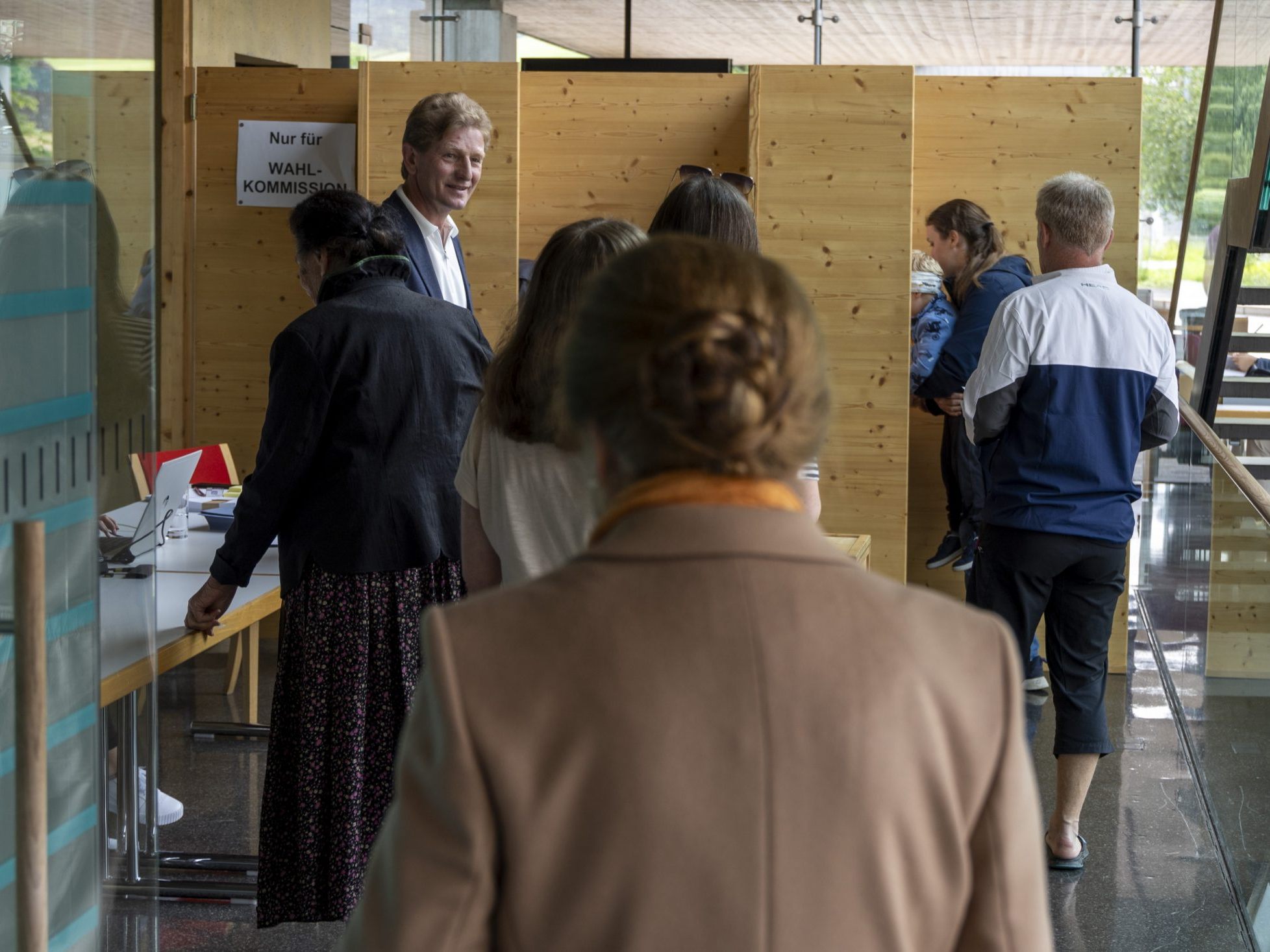 Erste Wahllokal öffen schon vor 7 Uhr