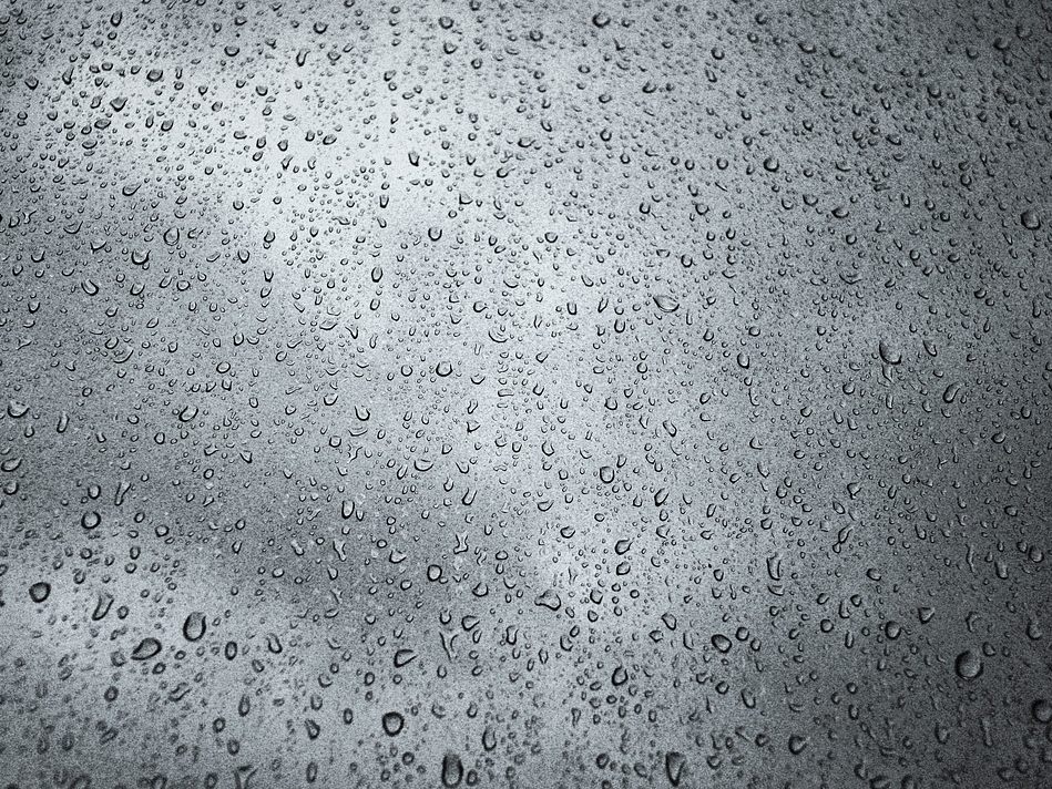 Der Dauerregen geht am Dienstag zu Ende.