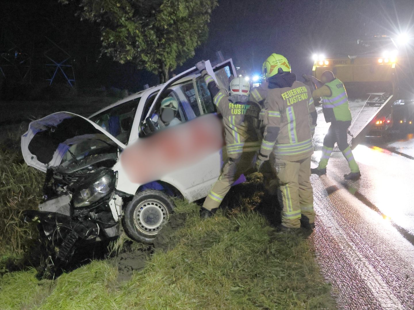 Schwerer Verkehrsunfall auf der Lustenauerstraße Schwerer Verkehrsunfall auf der Lustenauerstraße