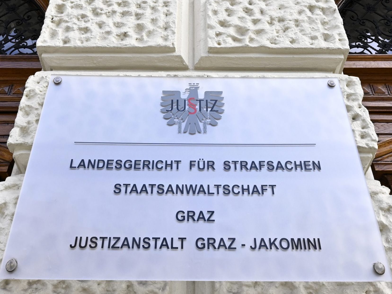 Alle Angeklagten wurden bei dem Falschgeld-Prozess verurteilt. Alle Angeklagten wurden bei dem Falschgeld-Prozess verurteilt.