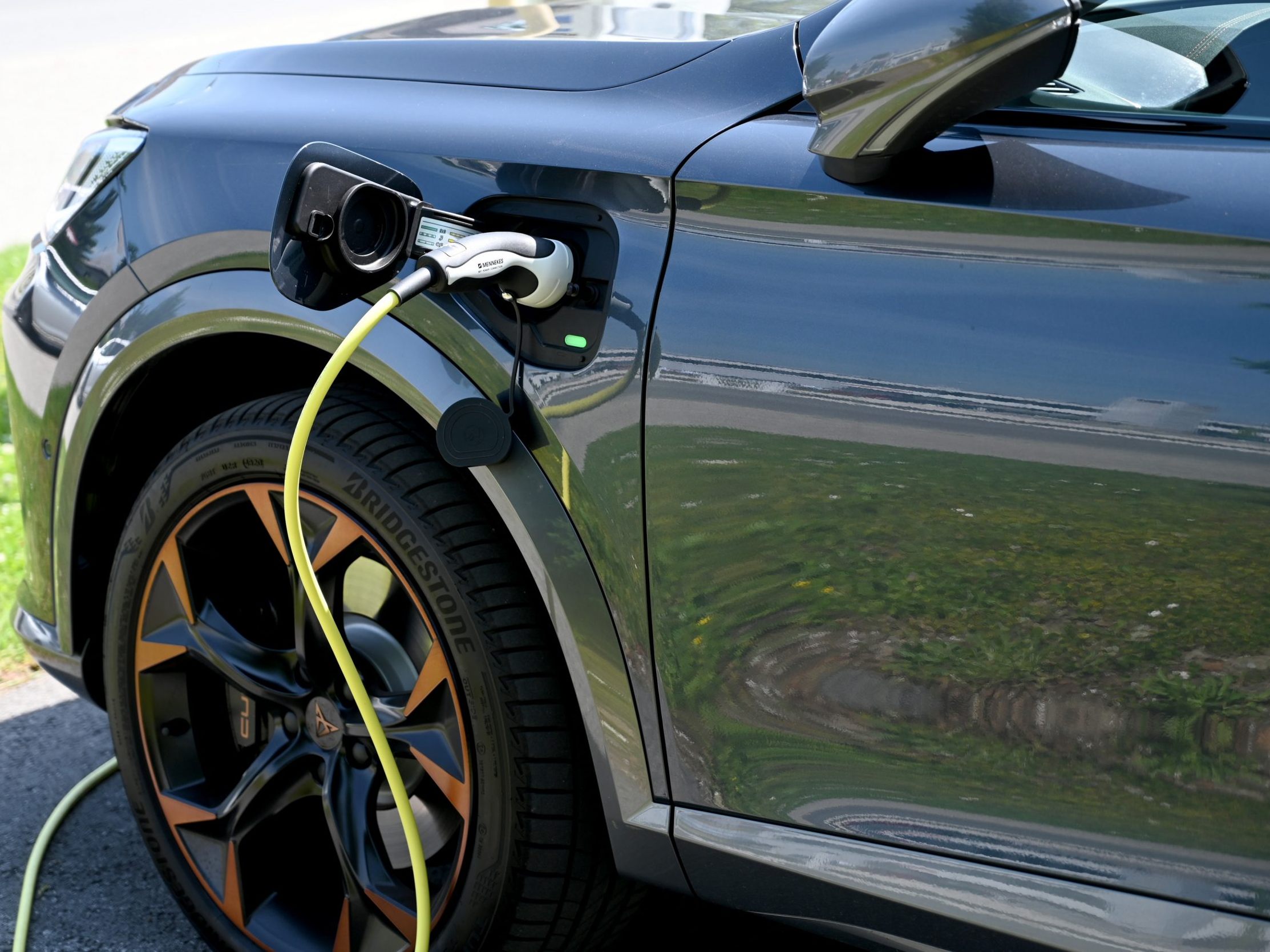 E-Autos könnten auch als Stromspeicher genutzt werden. E-Autos könnten auch als Stromspeicher genutzt werden.