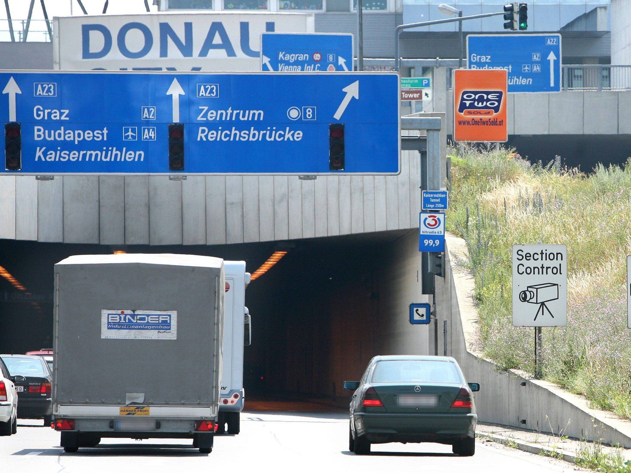 Zur Überprüfung des Kaisermühlentunnels muss die A22 gesperrt werden.