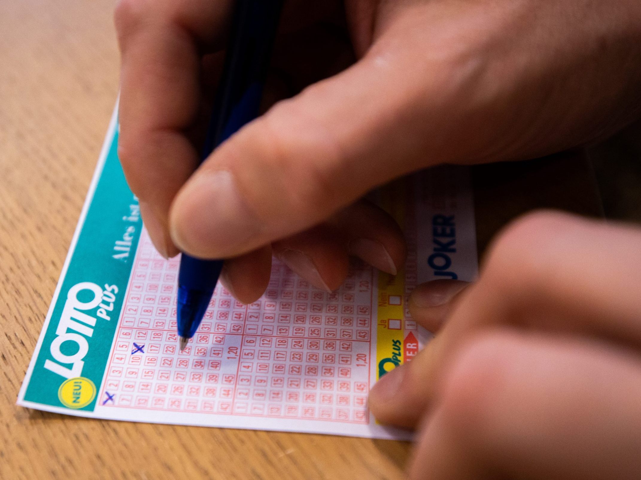 Die "sechs Richtigen" können am Mittwoch 1,7 Mio. bringen.