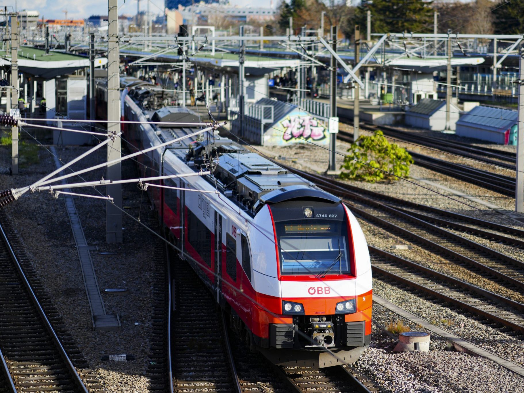 Erste Verhandlungsrunde zum Bahn-KV gestartet.