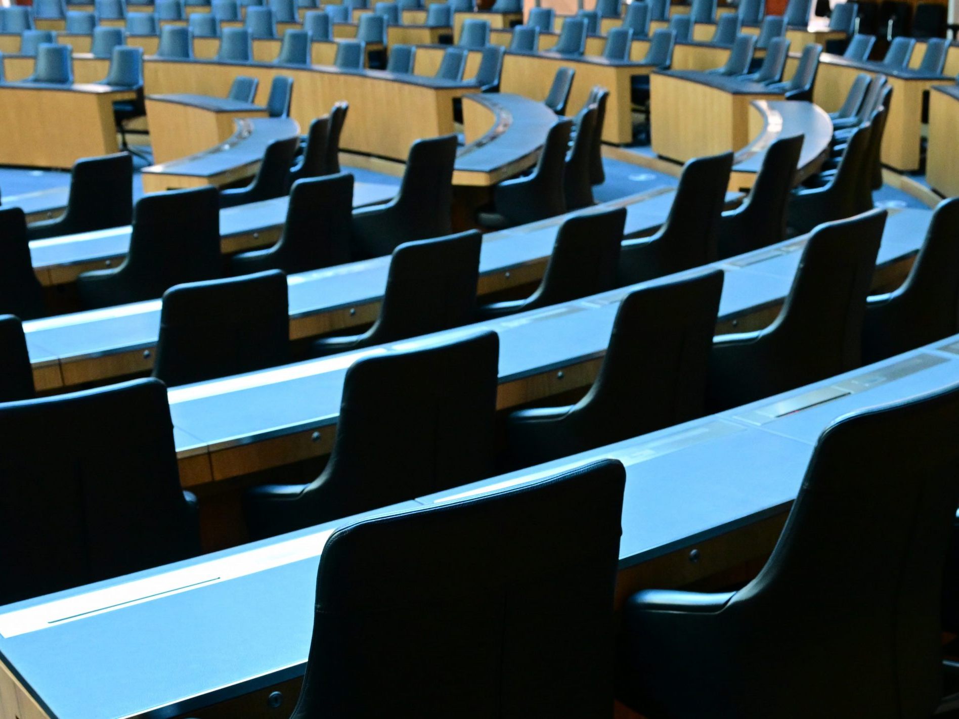 Der Nationalrat startet am Donnerstag mit der konstituierenden Sitzung in seine neue Gesetzgebungsperiode. Der Nationalrat startet am Donnerstag mit der konstituierenden Sitzung in seine neue Gesetzgebungsperiode.