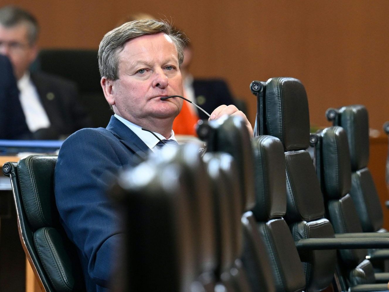 Ein Ermittlungsverfahren der StA Wien gegen Waldhäusl wurde eingestellt. Ein Ermittlungsverfahren der StA Wien gegen Waldhäusl wurde eingestellt.