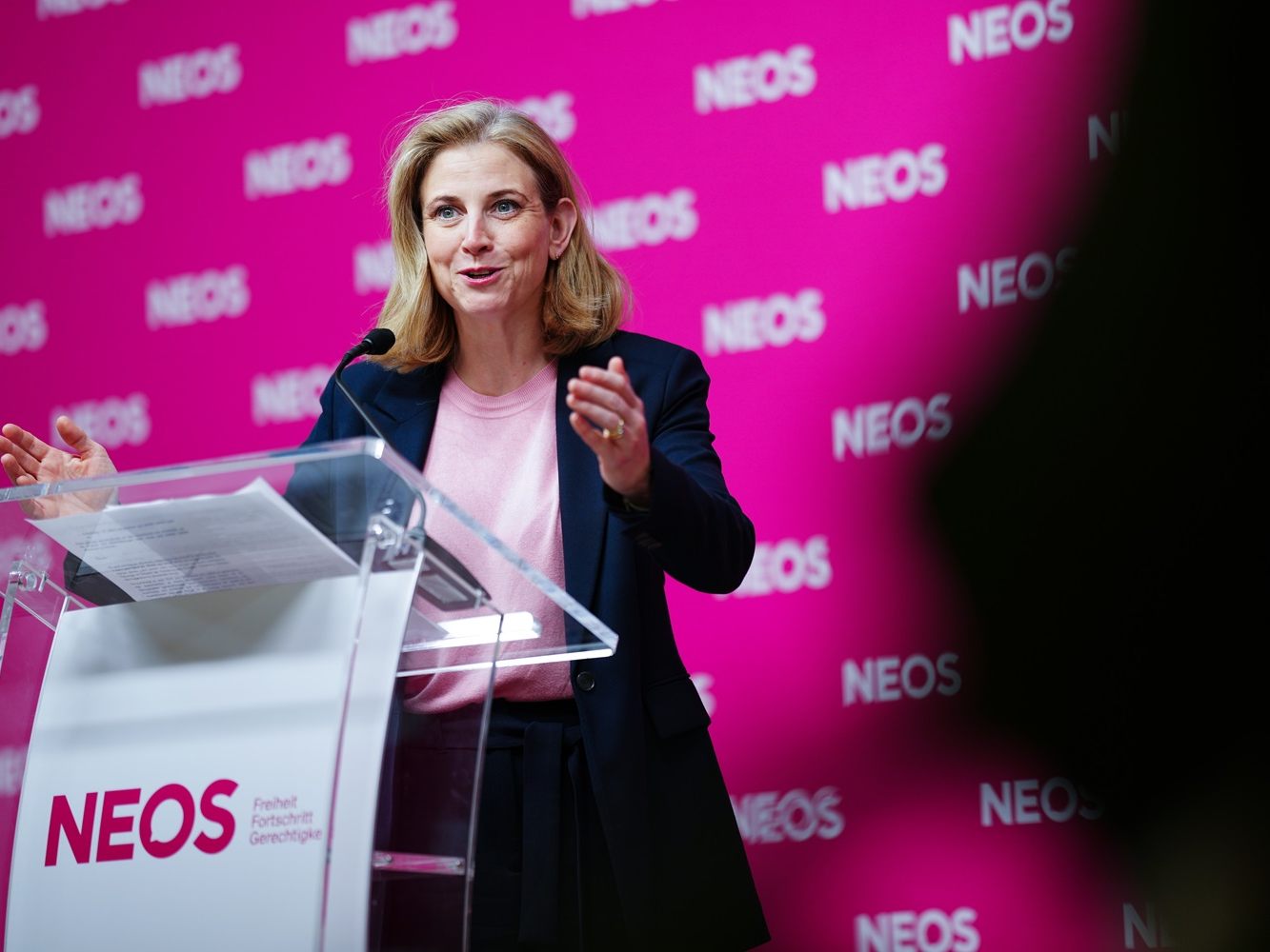 Es ist naheliegend, dass Meinl-Reisinger Teil des NEOS-Sondierungsteams nach der Nationalratswahl wird. Es ist naheliegend, dass Meinl-Reisinger Teil des NEOS-Sondierungsteams nach der Nationalratswahl wird.