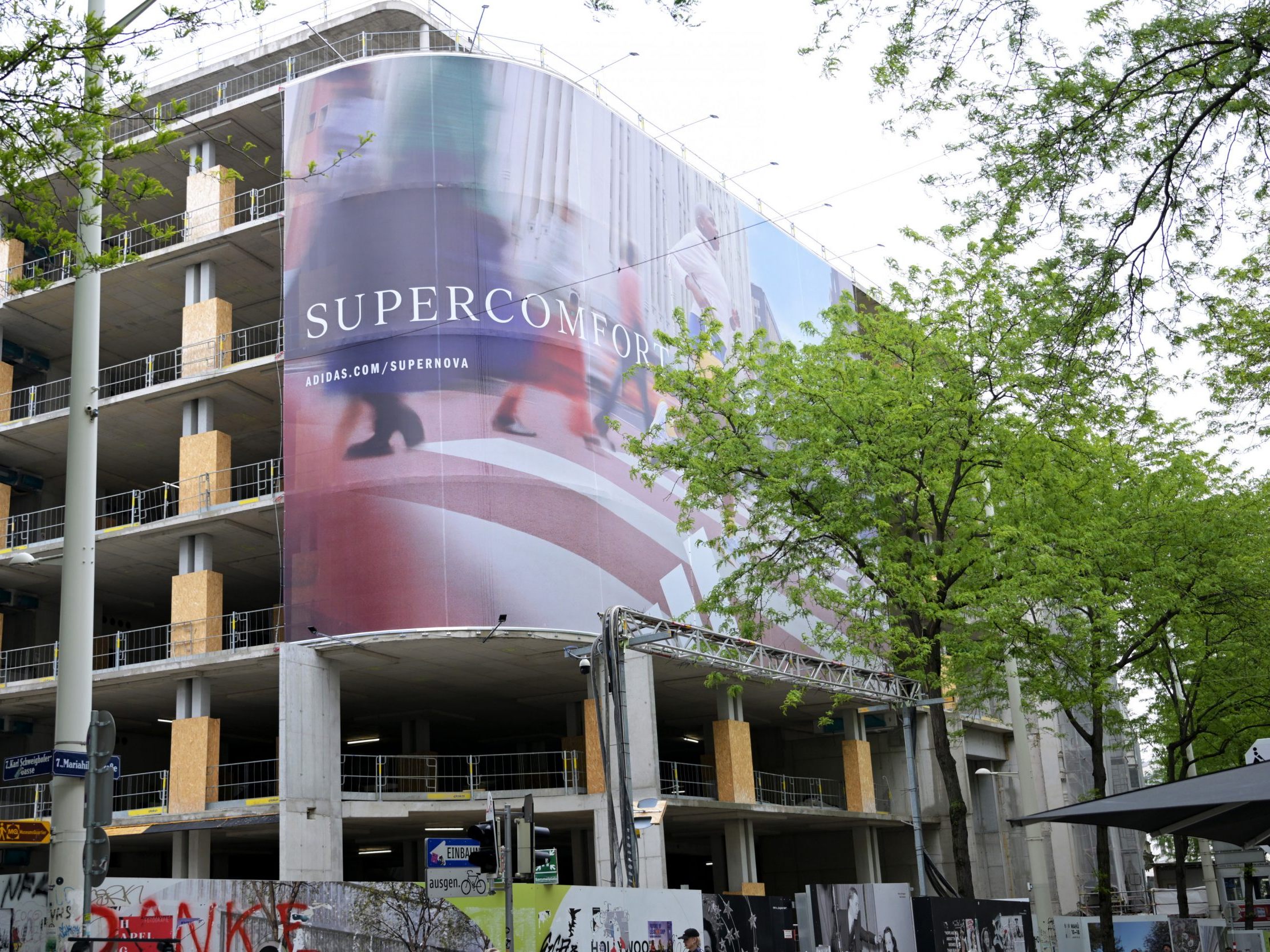 Das Kaufhaus "Lamarr" geht an den Wiener Investor Stumpf. Das Kaufhaus "Lamarr" geht an den Wiener Investor Stumpf.