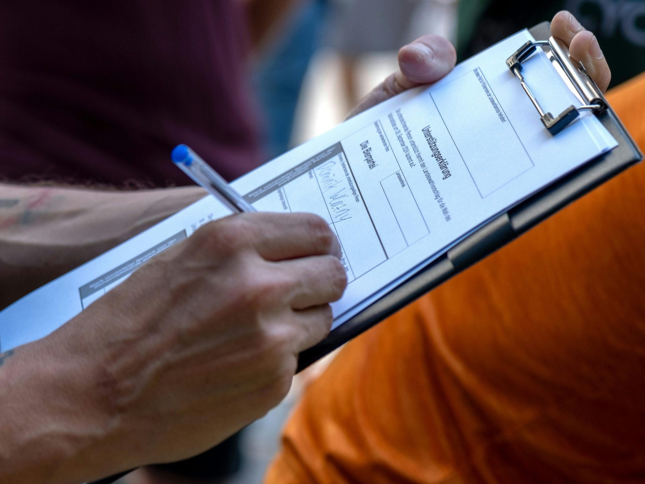 180 Unterschriften ermöglichen ein landesweites Antreten. 180 Unterschriften ermöglichen ein landesweites Antreten.