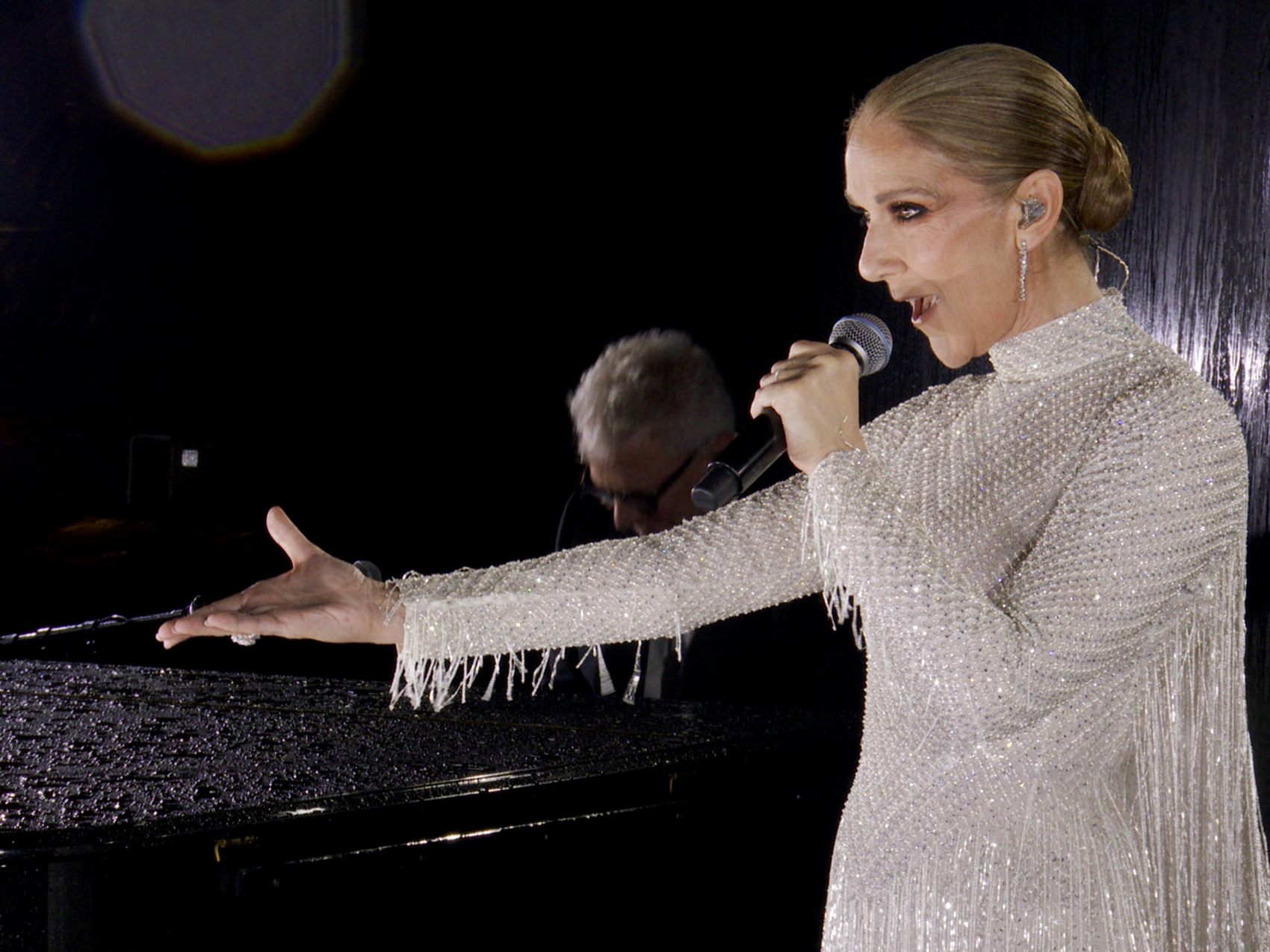 Celine Dion bei der Eröffnungszeremonie der Olympischen Spiele in Paris.