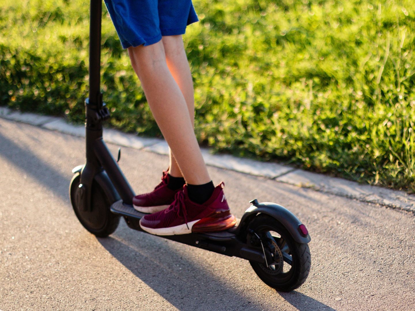 Die E-Scooter-Räuber konnten ausgeforscht werden. Die E-Scooter-Räuber konnten ausgeforscht werden.