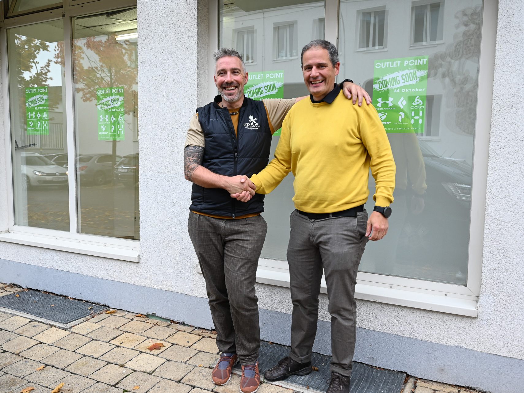 Pinoccio-Inhaber Alexander Schranz eröffnet kommenden Donnerstag mit Christian Stecher eine Sportbekleidungsoutlet für Erwachsene. Pinoccio-Inhaber Alexander Schranz eröffnet kommenden Donnerstag mit Christian Stecher eine Sportbekleidungsoutlet für Erwachsene.