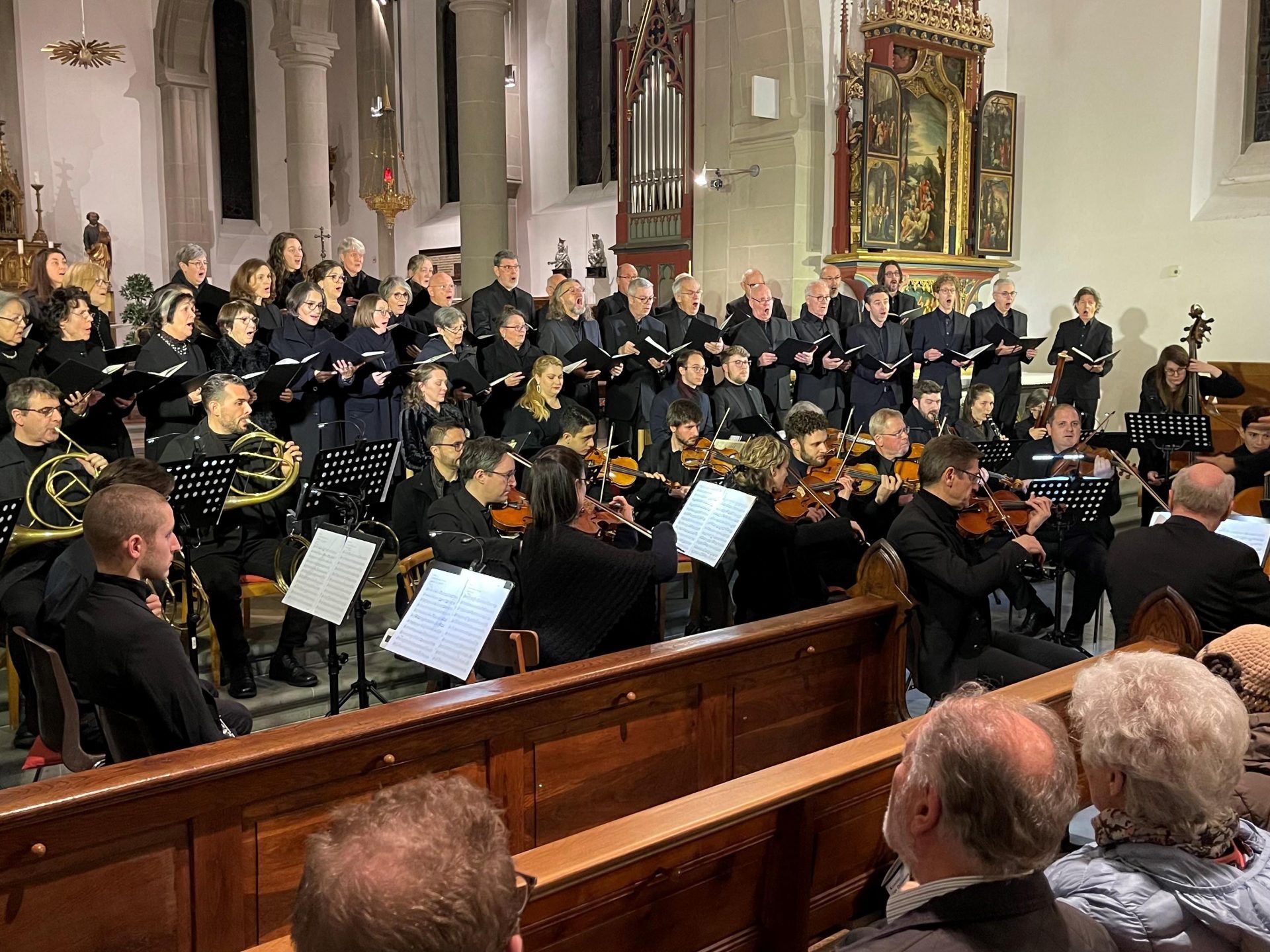 Der Domchor beim Konzert 2023.