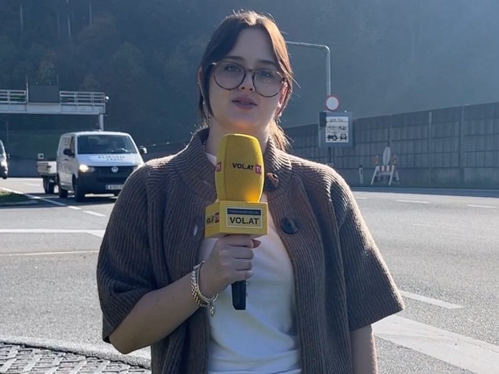 Für Wartungs-, Reinigungs- und Instandhaltungsarbeiten sind in dieser und den nächsten Wochen nächtliche Sperren des Achraintunnels (L 200) erforderlich.