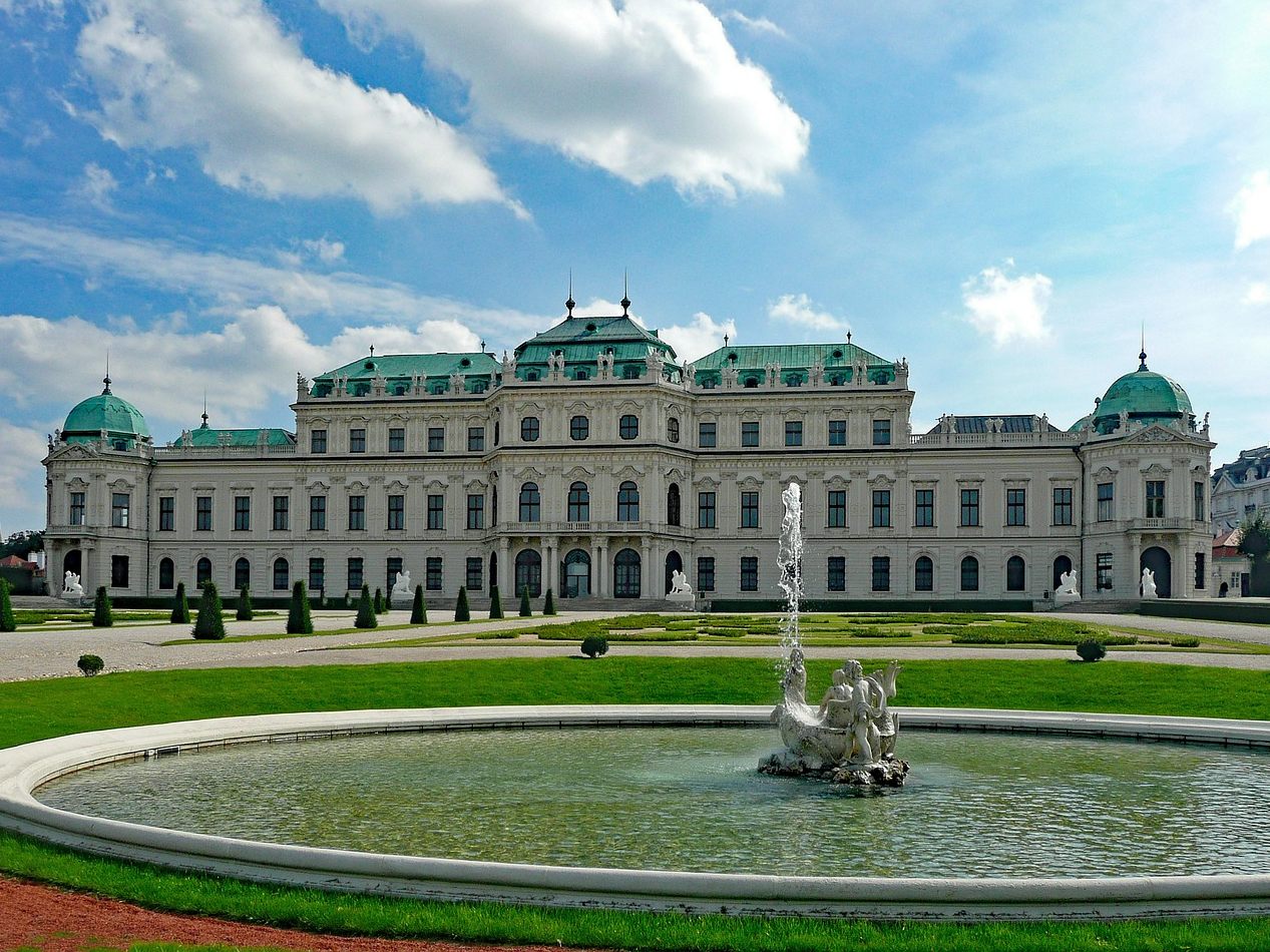 Kritik an Umgang mit historischen Fenstergittern bei der Belvedere-Sanierung. Kritik an Umgang mit historischen Fenstergittern bei der Belvedere-Sanierung.